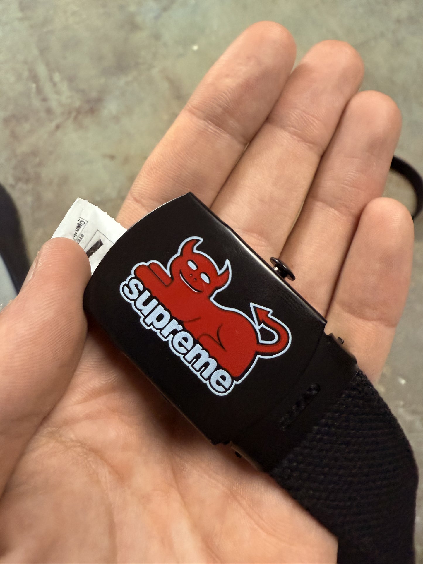 Supreme Belt Black Red OS Used