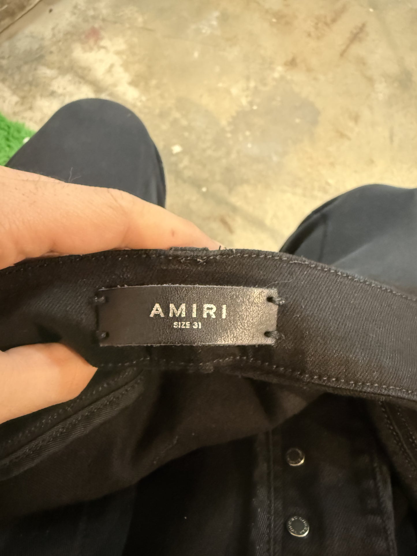 Amiri Black Thrasher Jeans Used 31