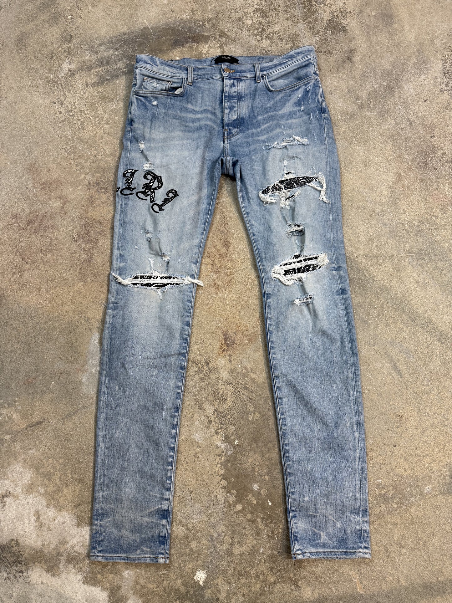 Amiri Jeans Old English Used 36