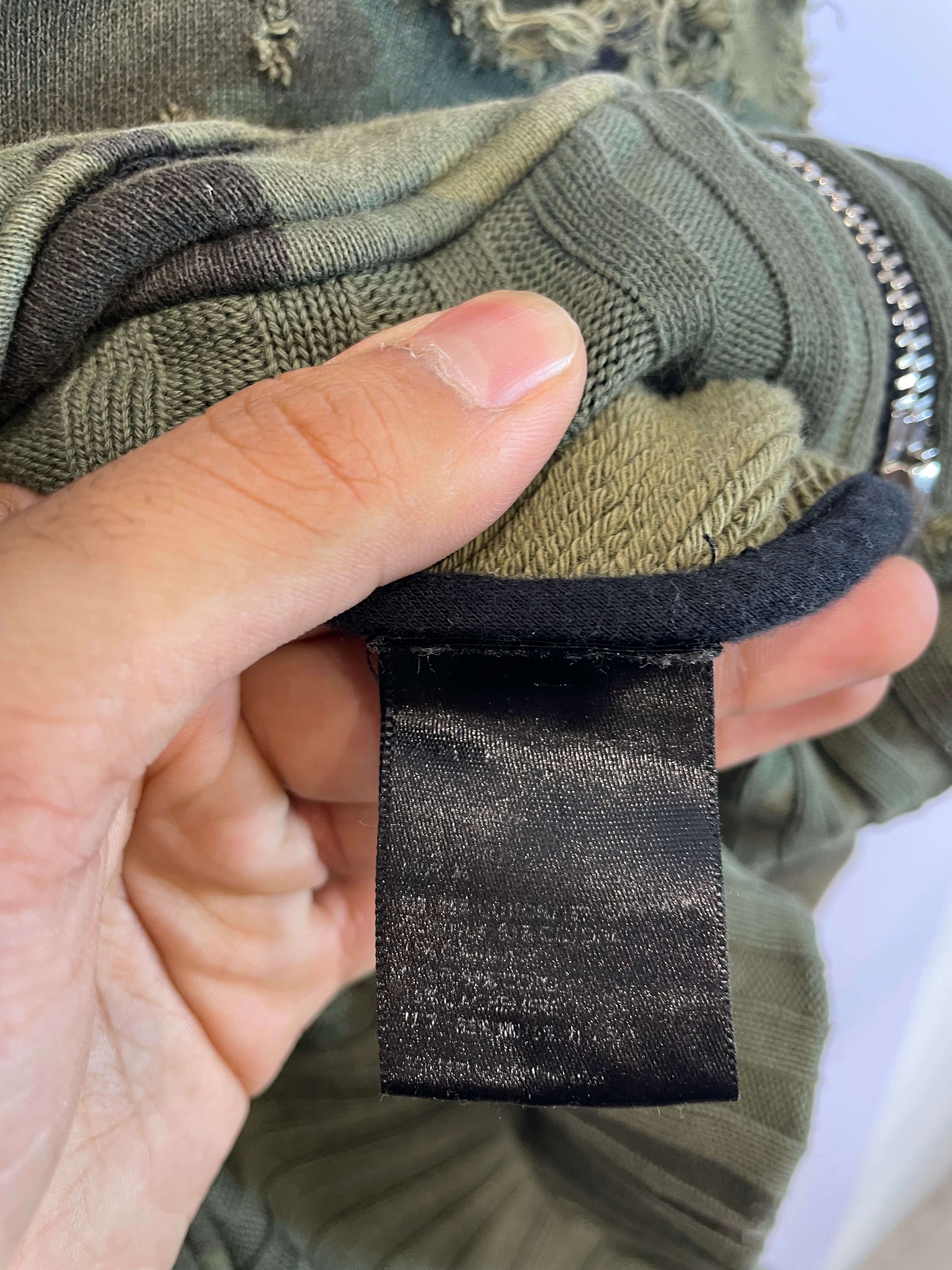 Amiri Camo Shotgun Zip Up Used Large