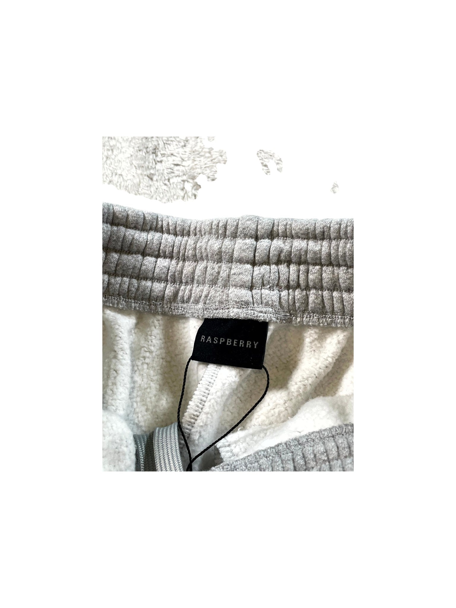 GV Gallery Raspberry Hills Classic Grey Sweats