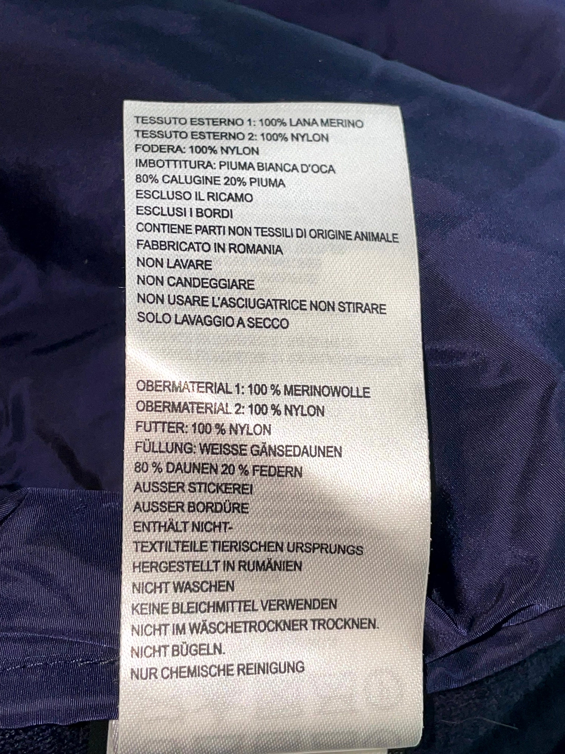 Canada Goose Hybridge Down Navy Jacket