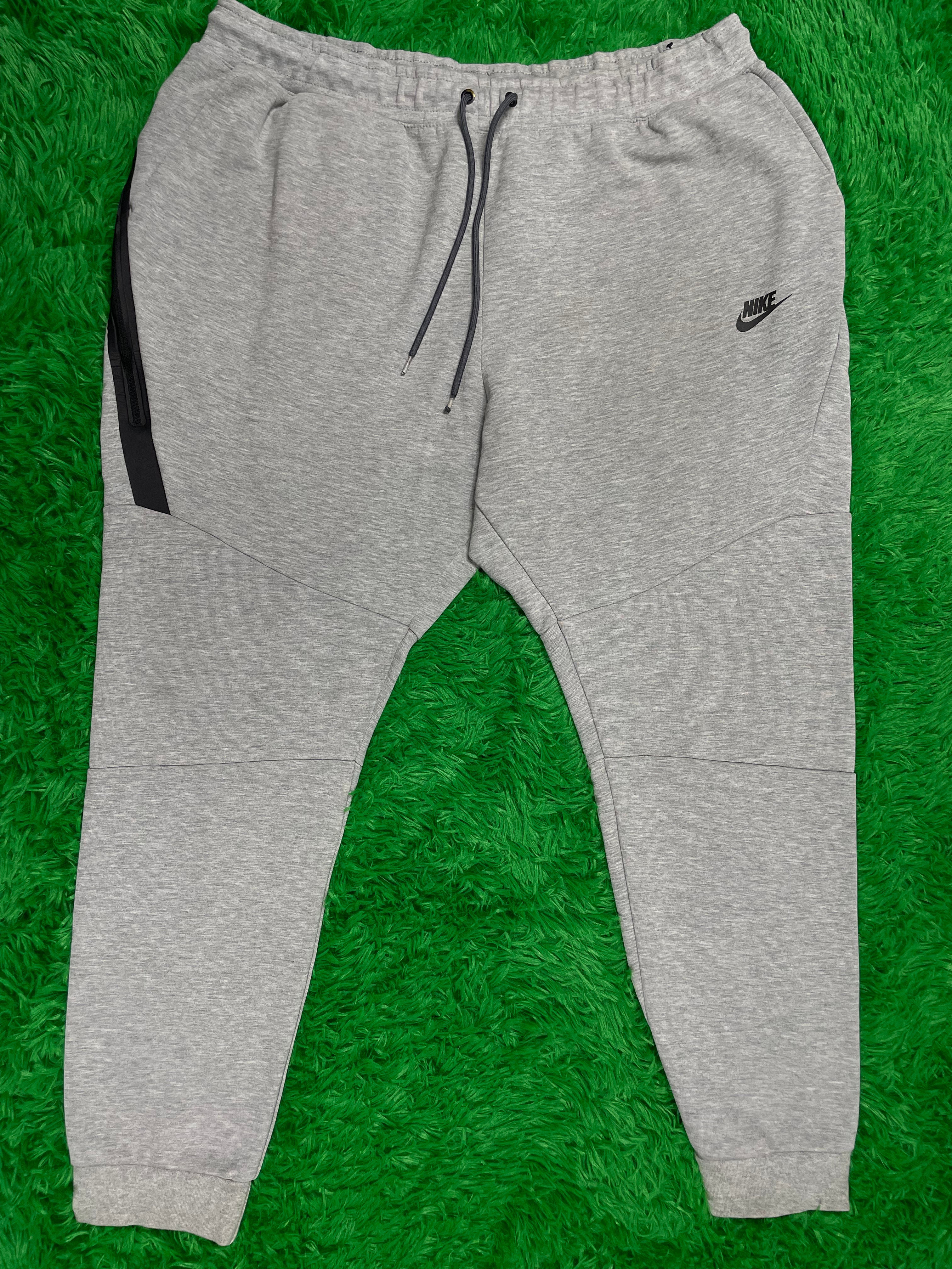 Nike Tech Grey Sweats