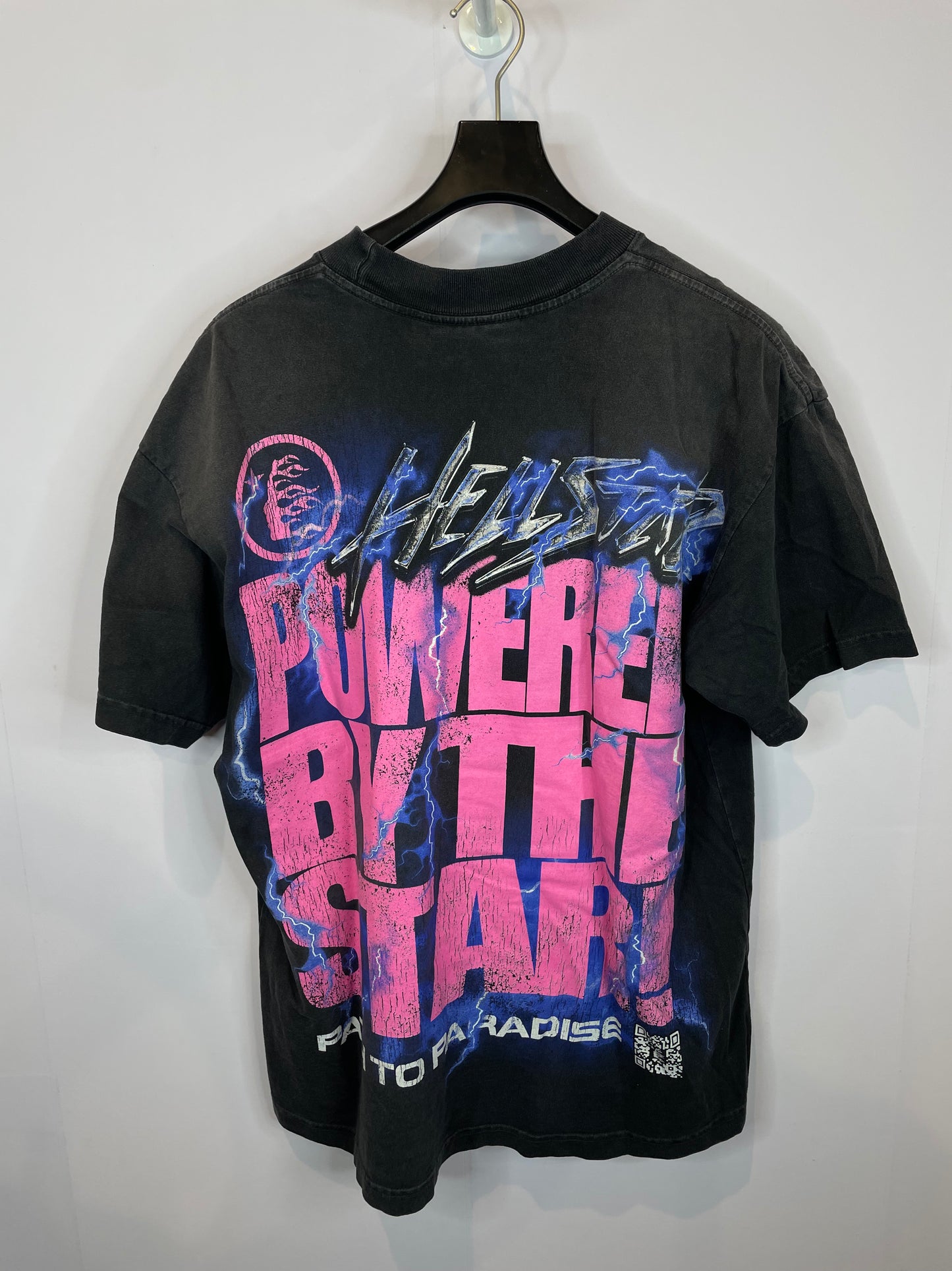 Hellstar Helmet Tee Used Large