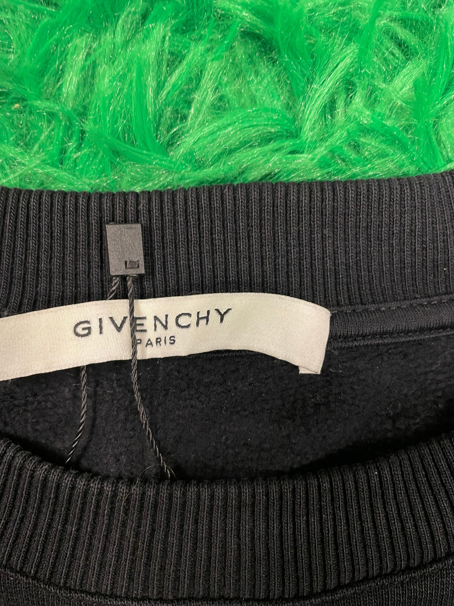 Givenchy Shark Crewneck XL Used