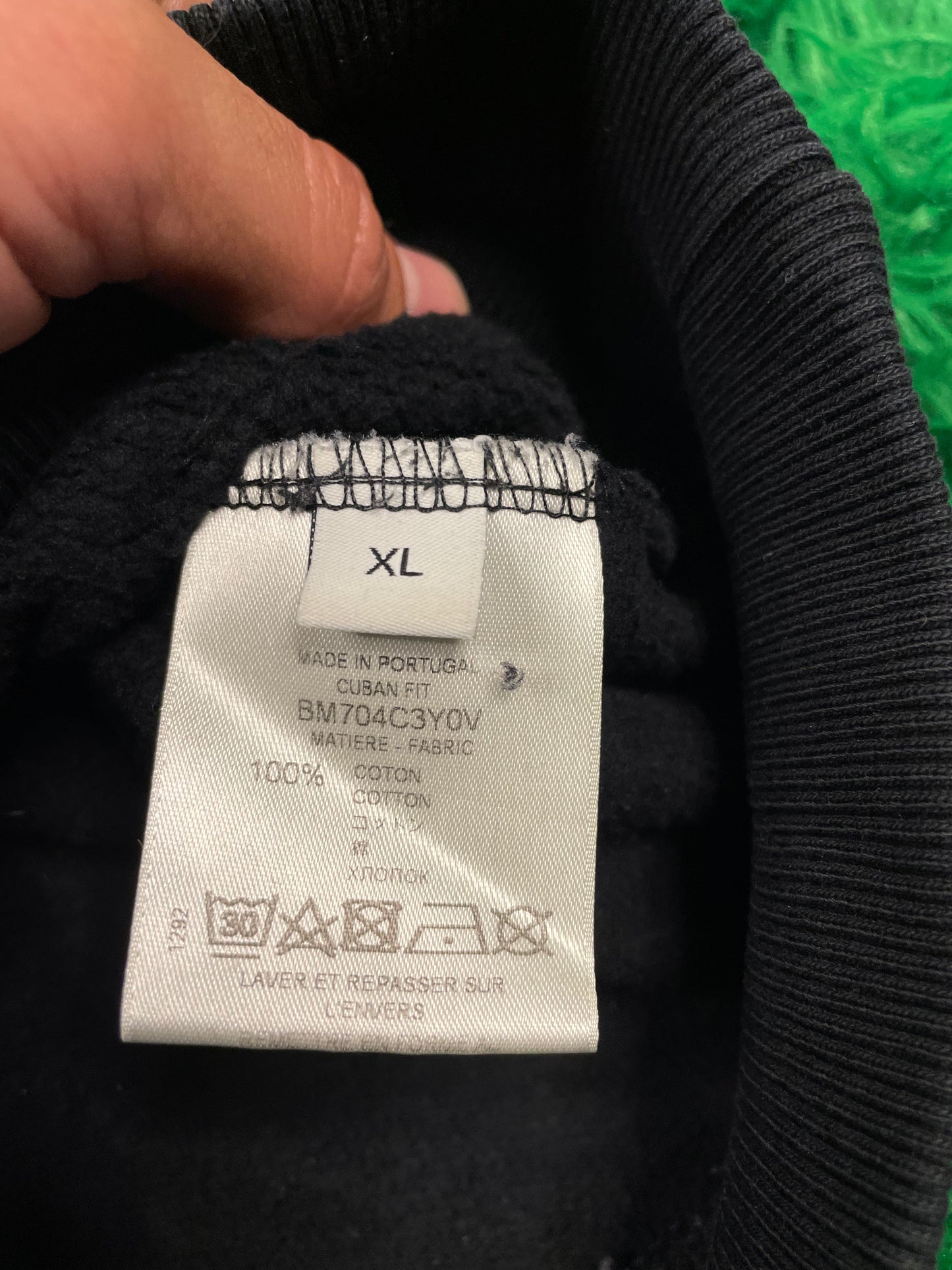 Givenchy Shark Crewneck XL Used