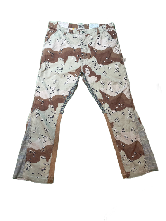 Gallery Dept Camo Flare Pants