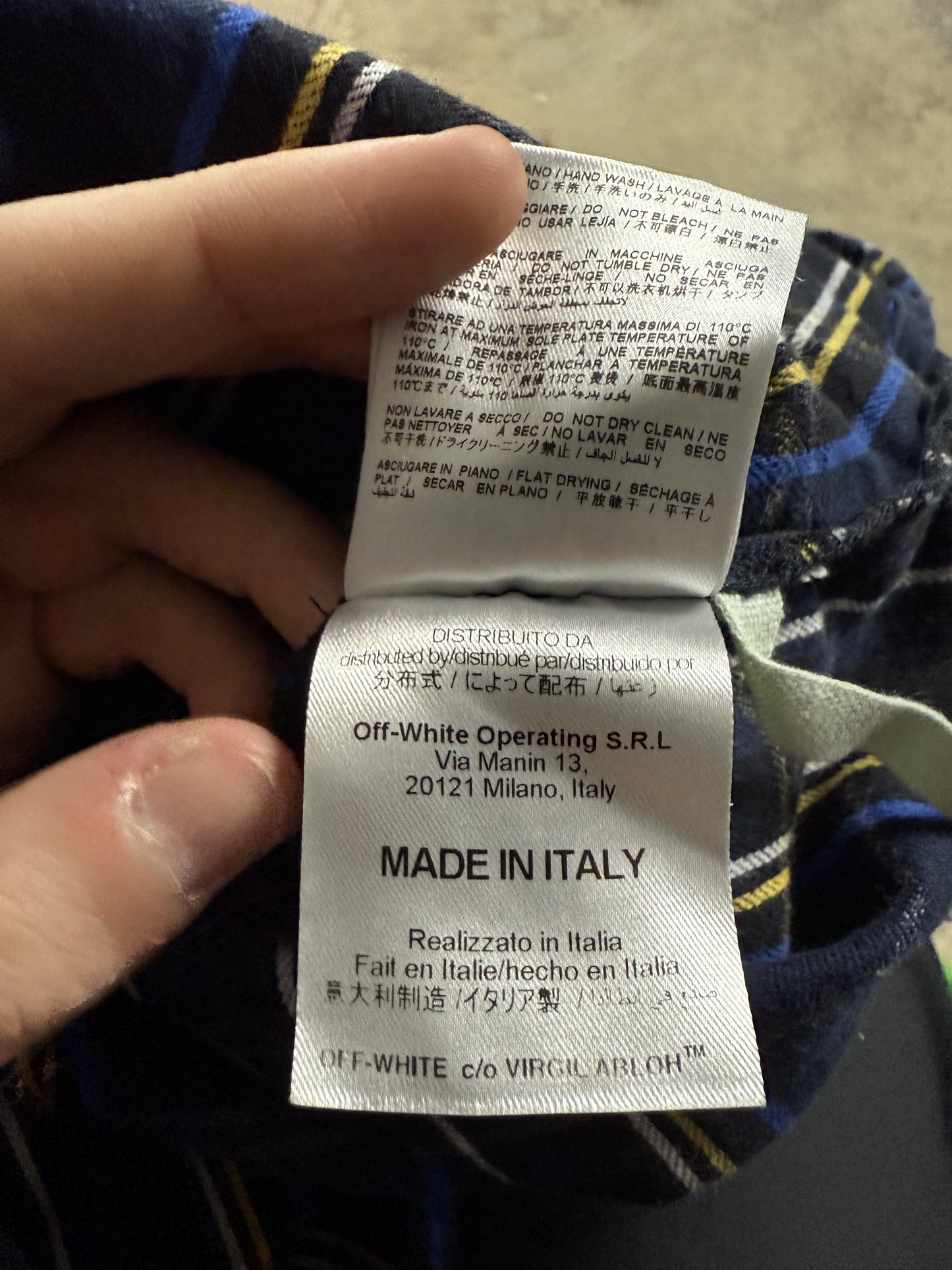 Off White Spray Plaid Flannel Blue Yellow Used Medium