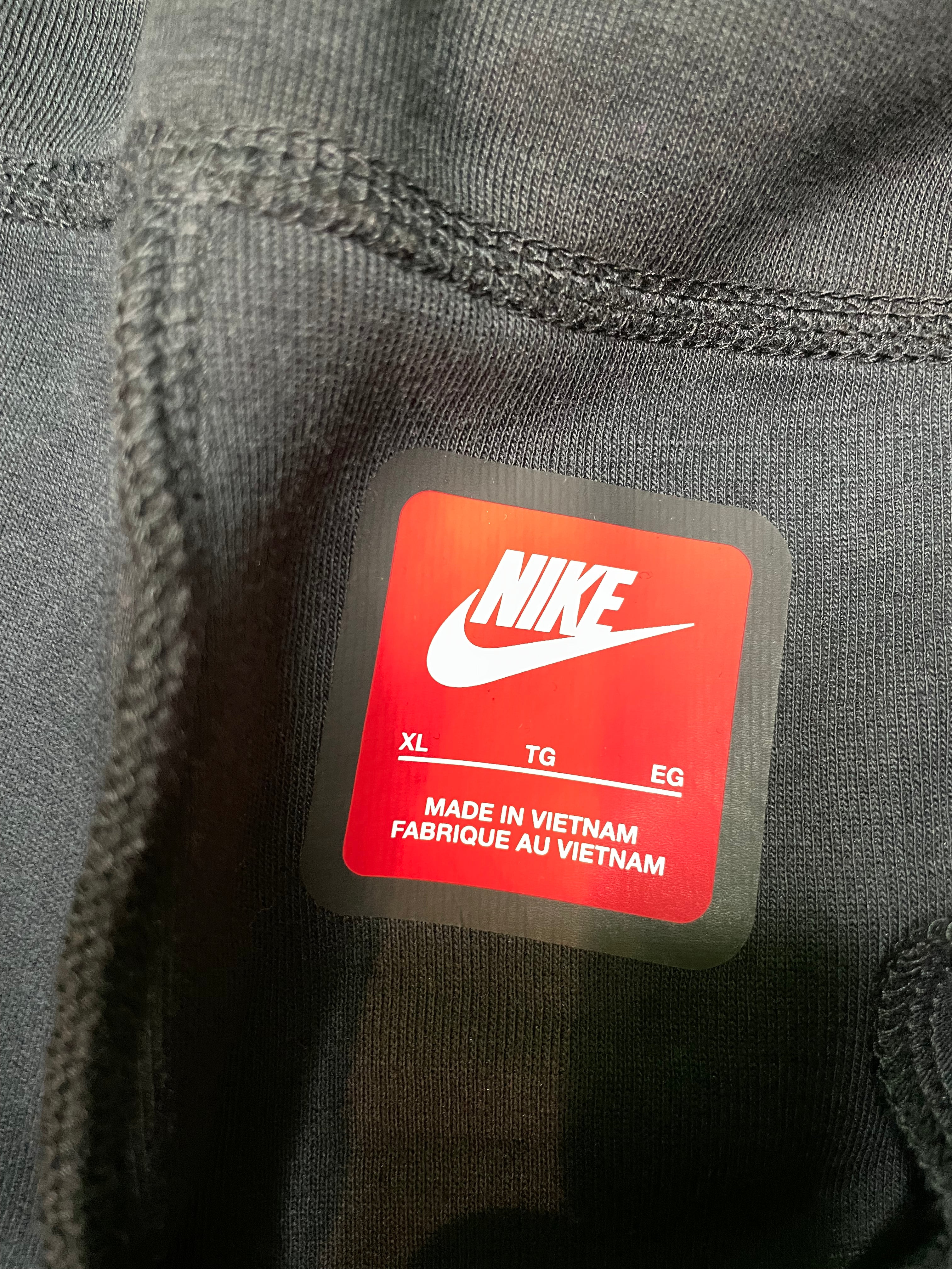 Nike Tech Black Sweatpants