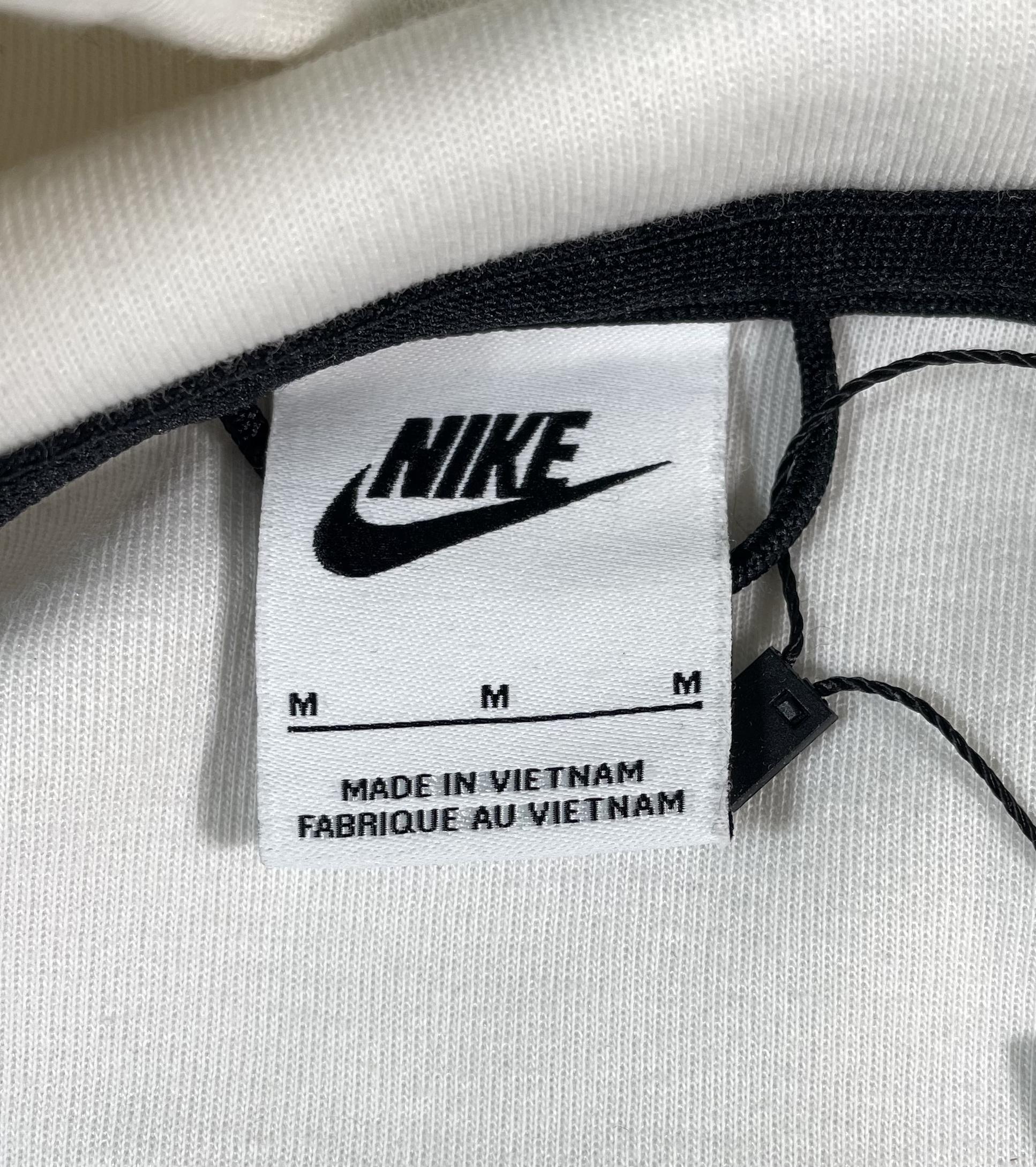 Nike Tech Yellow & White Sweatsuit