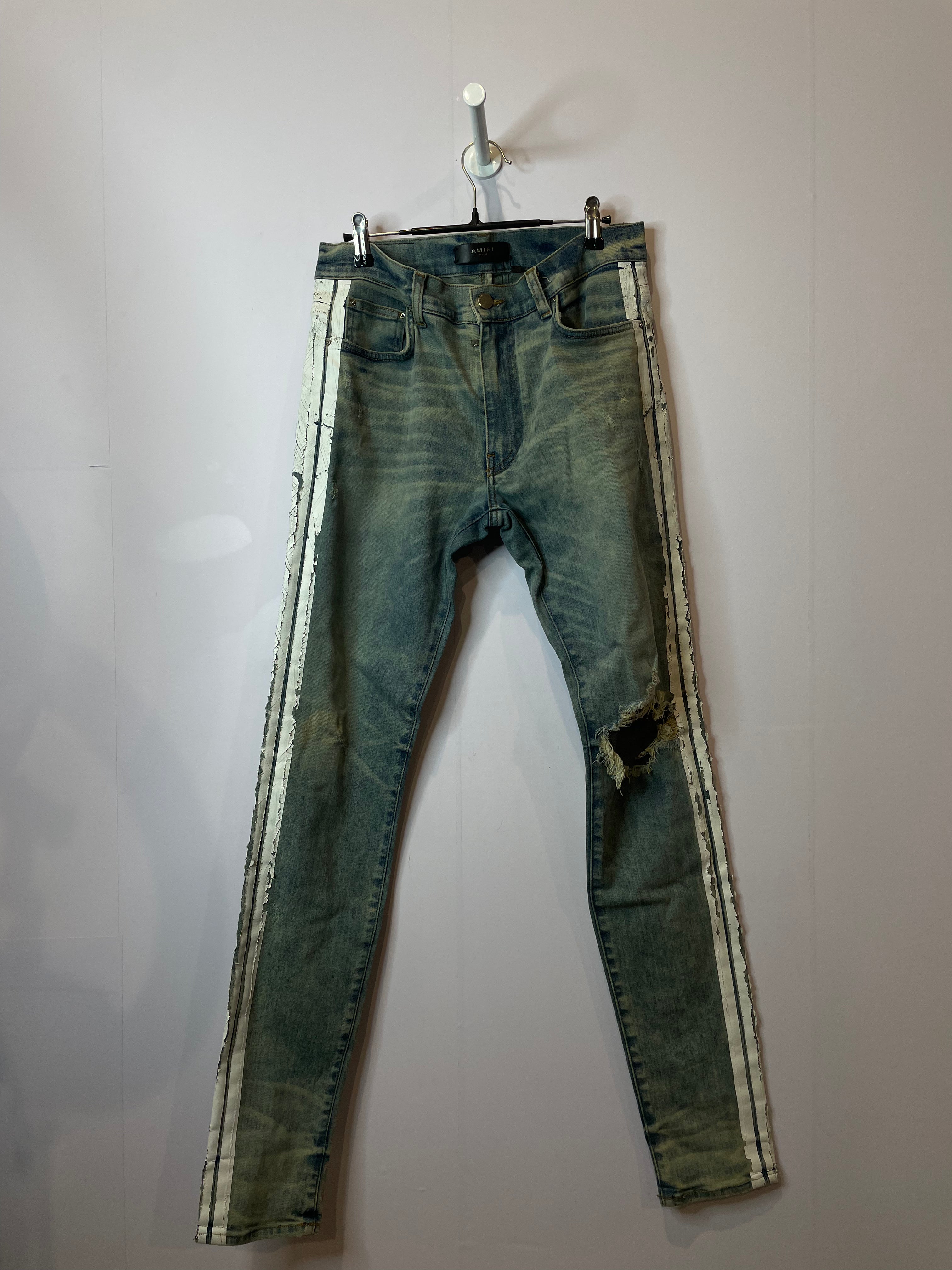 Amiri Jeans Light Wash White Stripe Used 31