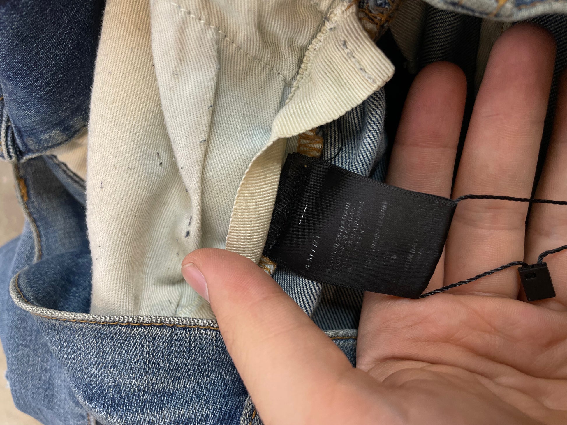 Amiri Jeans MX1 Light Wash Black Patch (Zipper) (Restitched) Used 30