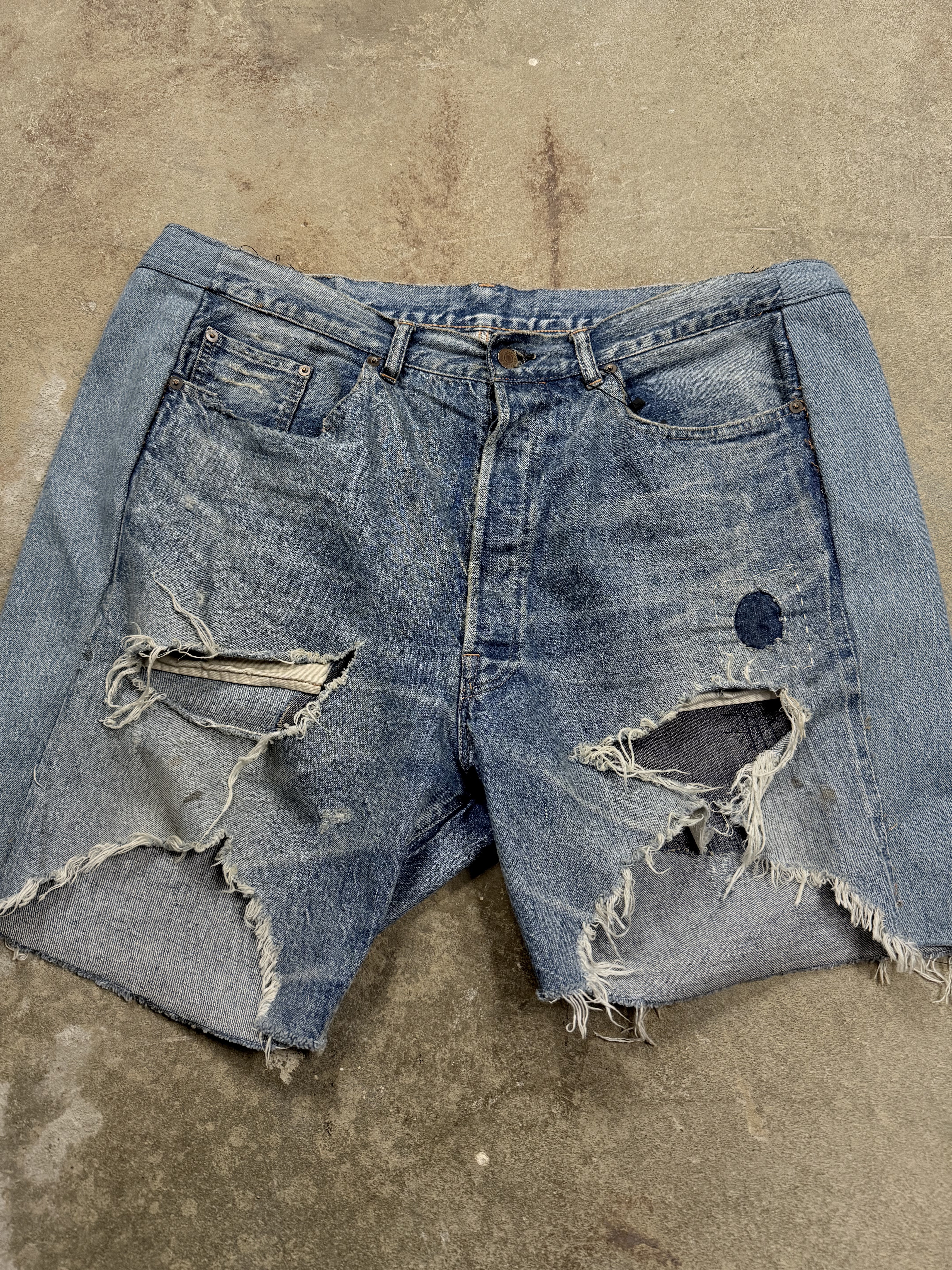 Saint Mxxxxxx Distressed Denim Shorts Used XL