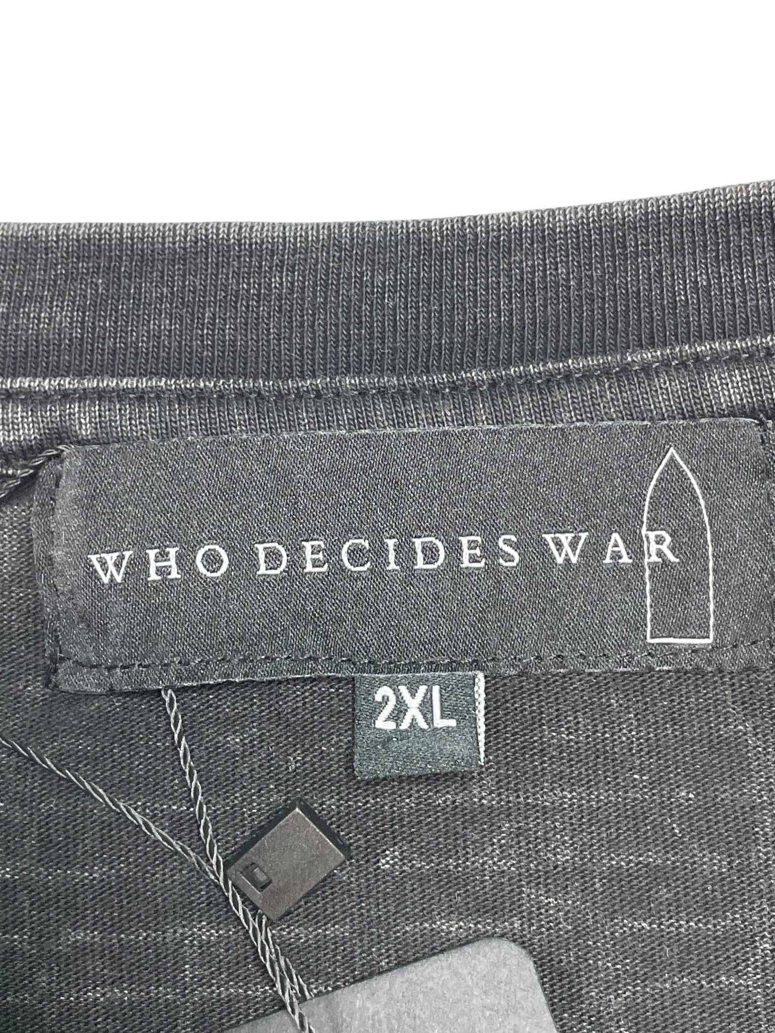 WDW 'Interwoven Window' Black Tee