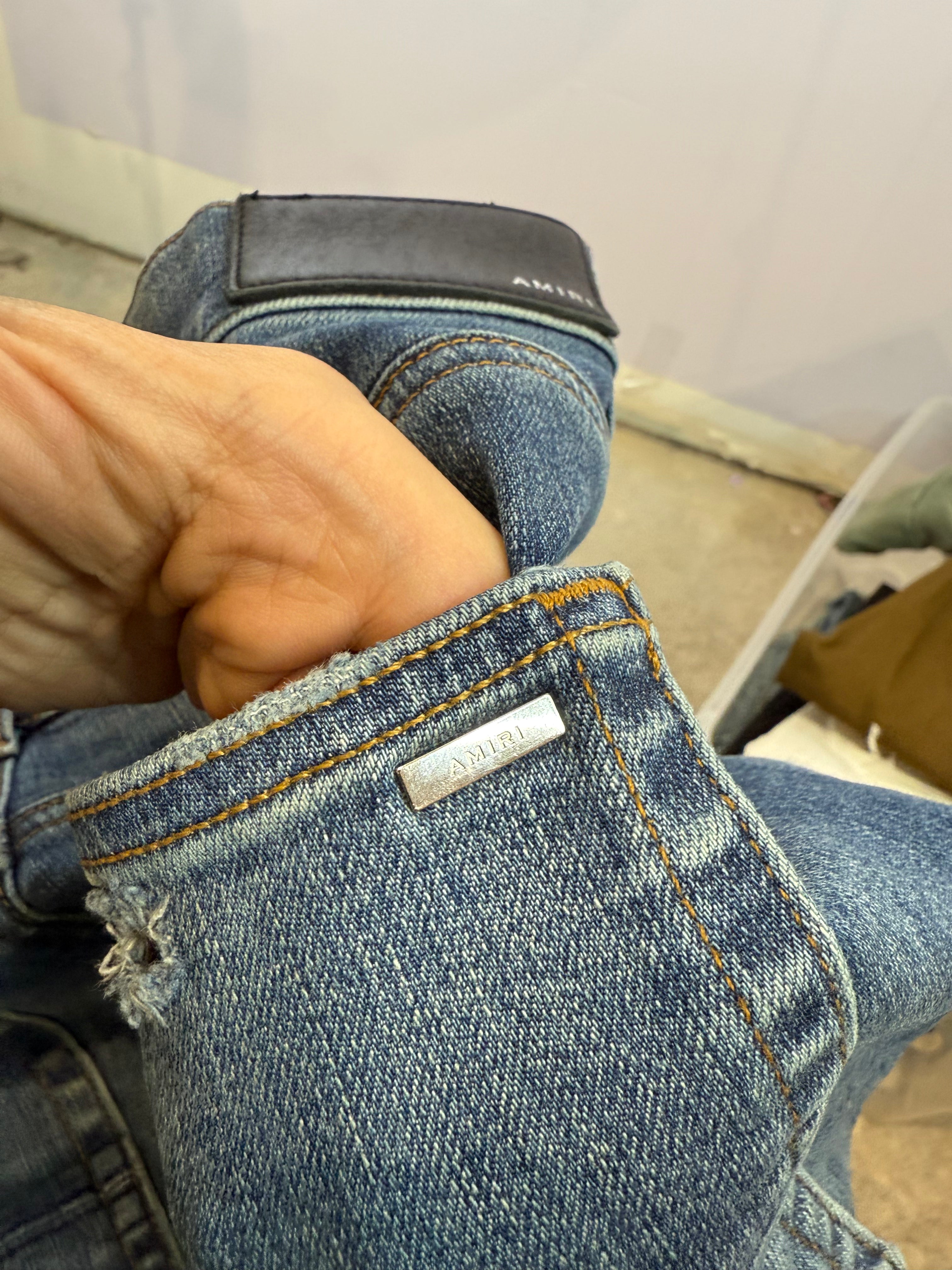 Amiri Jeans Thrasher Blue Ripped Used 40