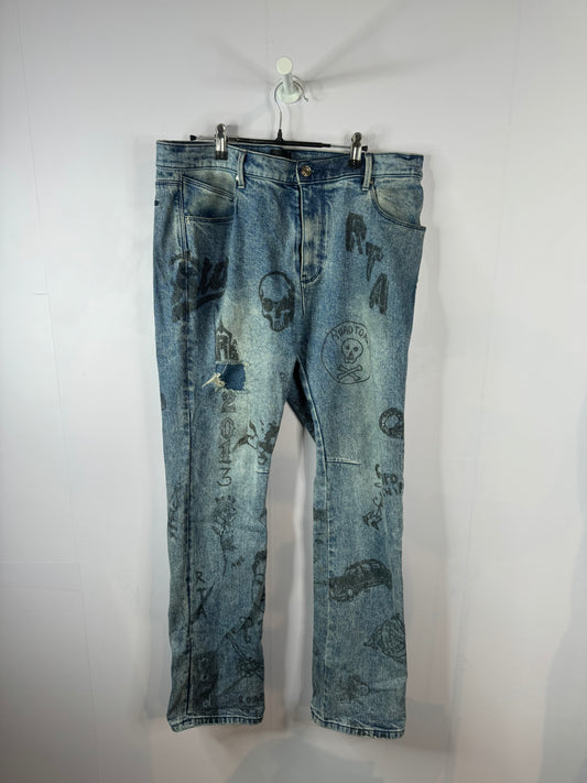 RTA Jeans Blue Distressed Used 34