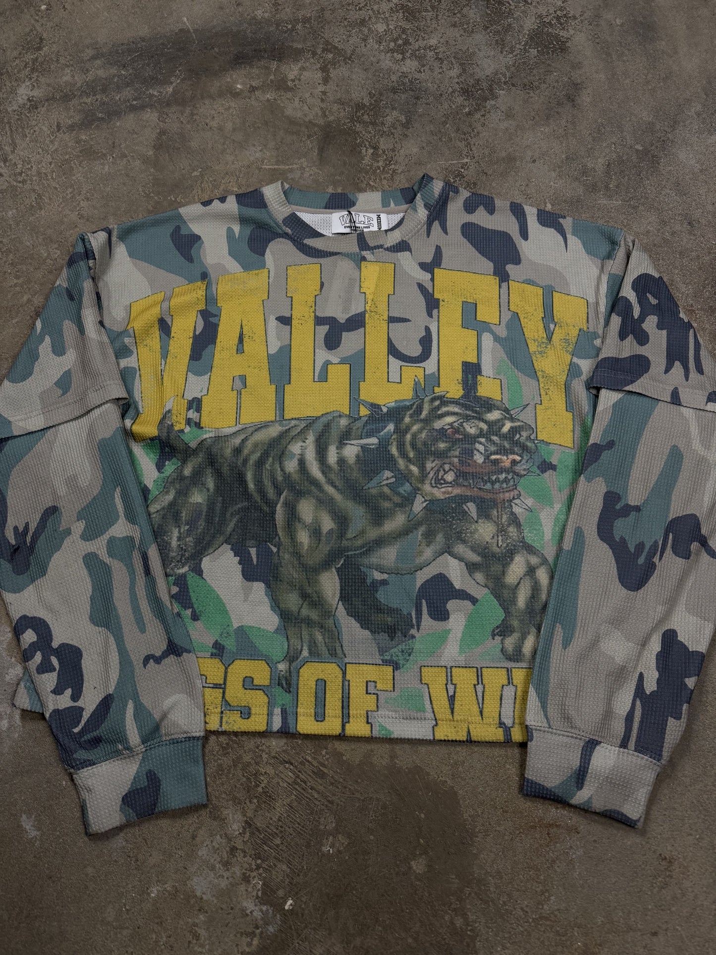 VALE State Dogs Of War Camo Thermal Used Medium