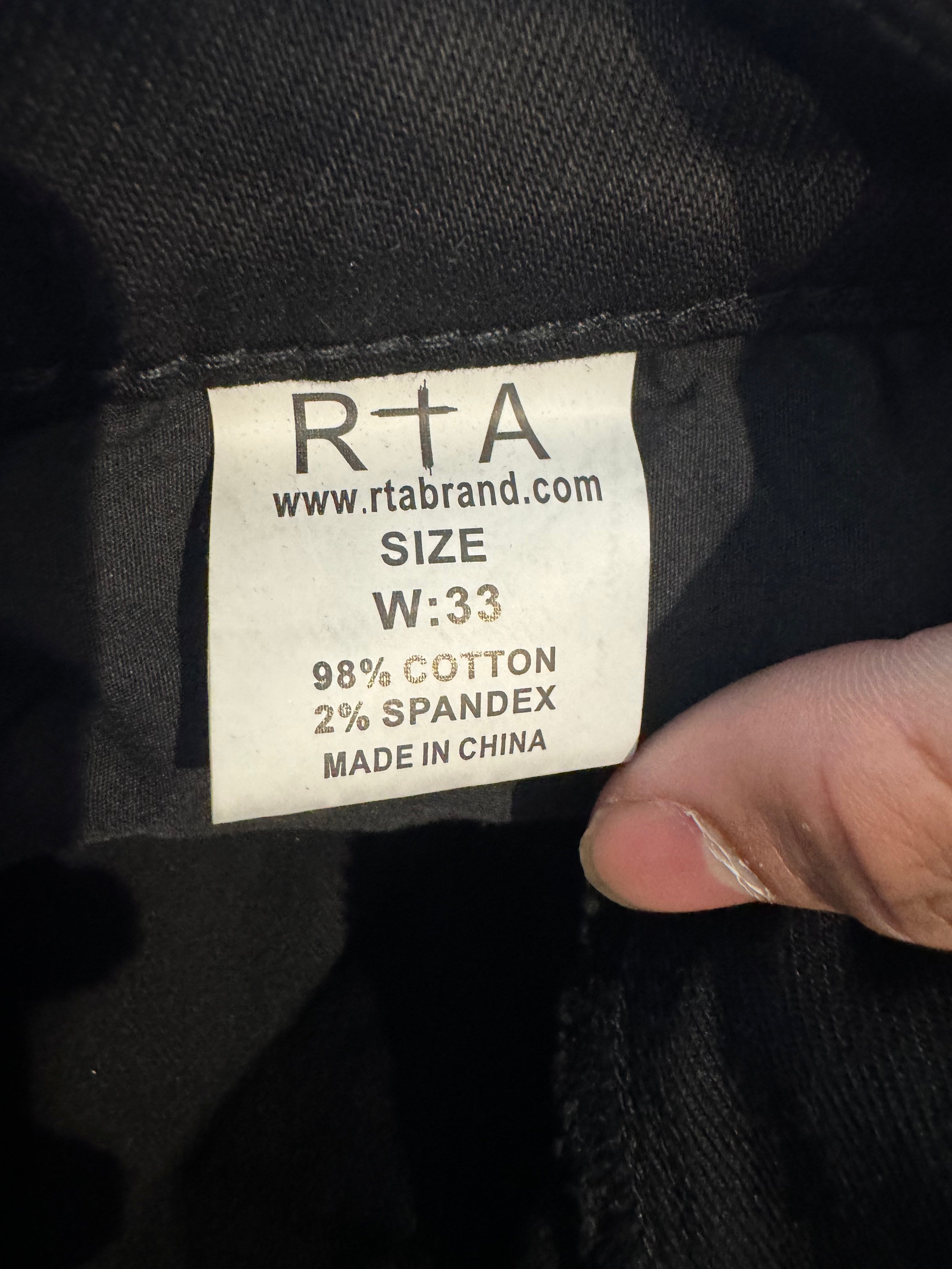 RTA Jeans RIP Black  New With Tags 33
