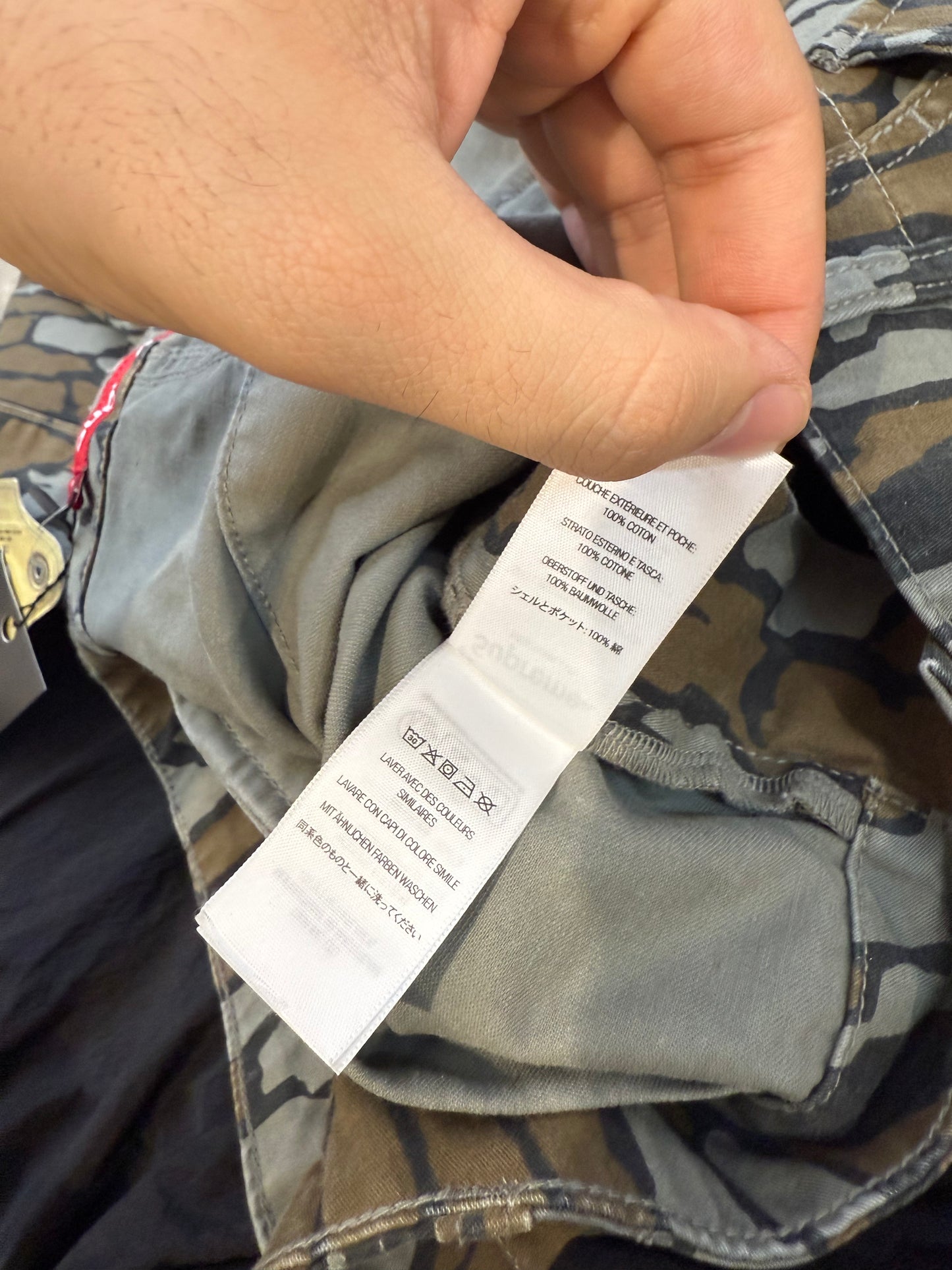 Supreme Camo Cargo Pants Used 34
