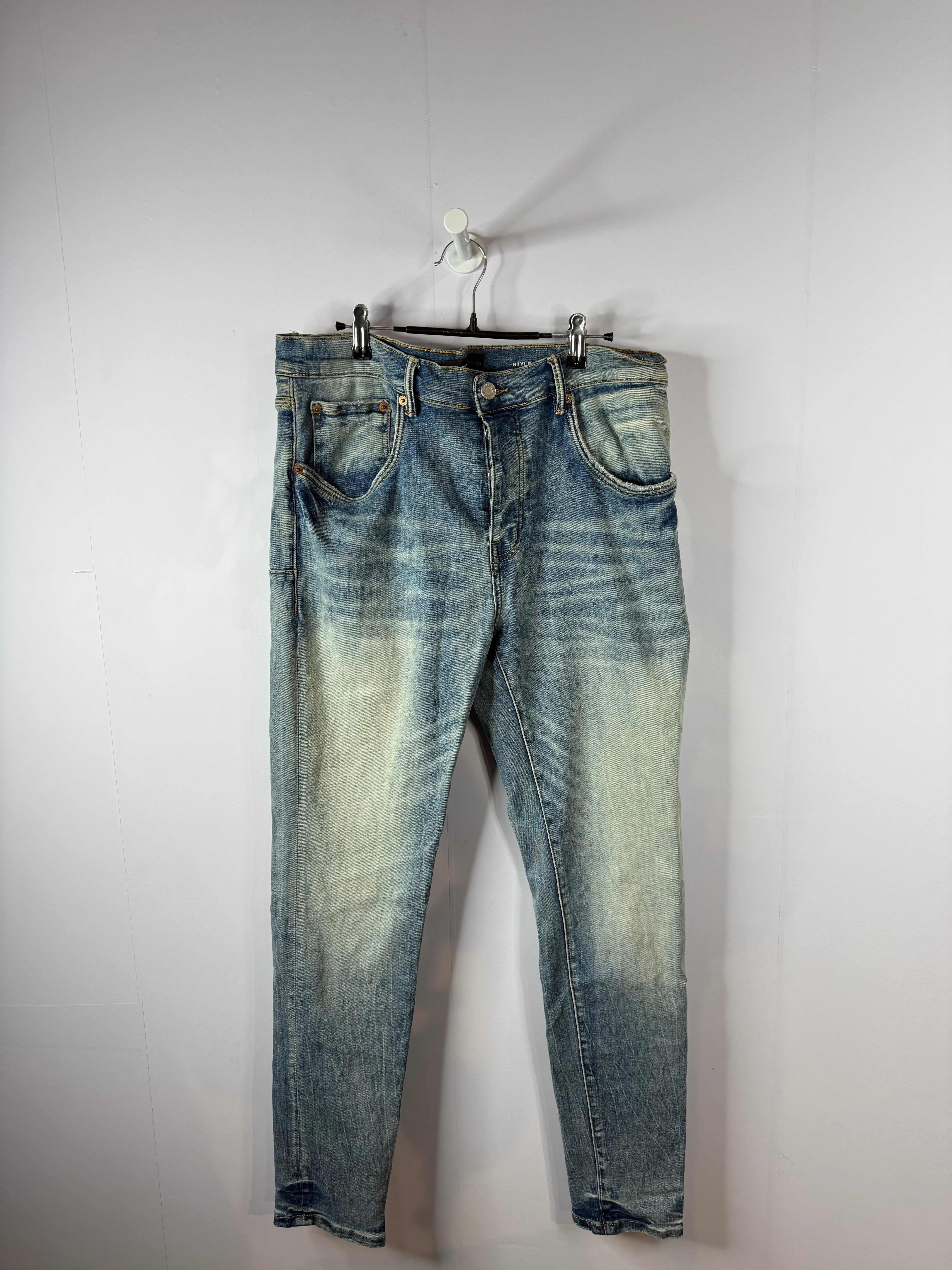 Purple Jeans Light Wash Used 36