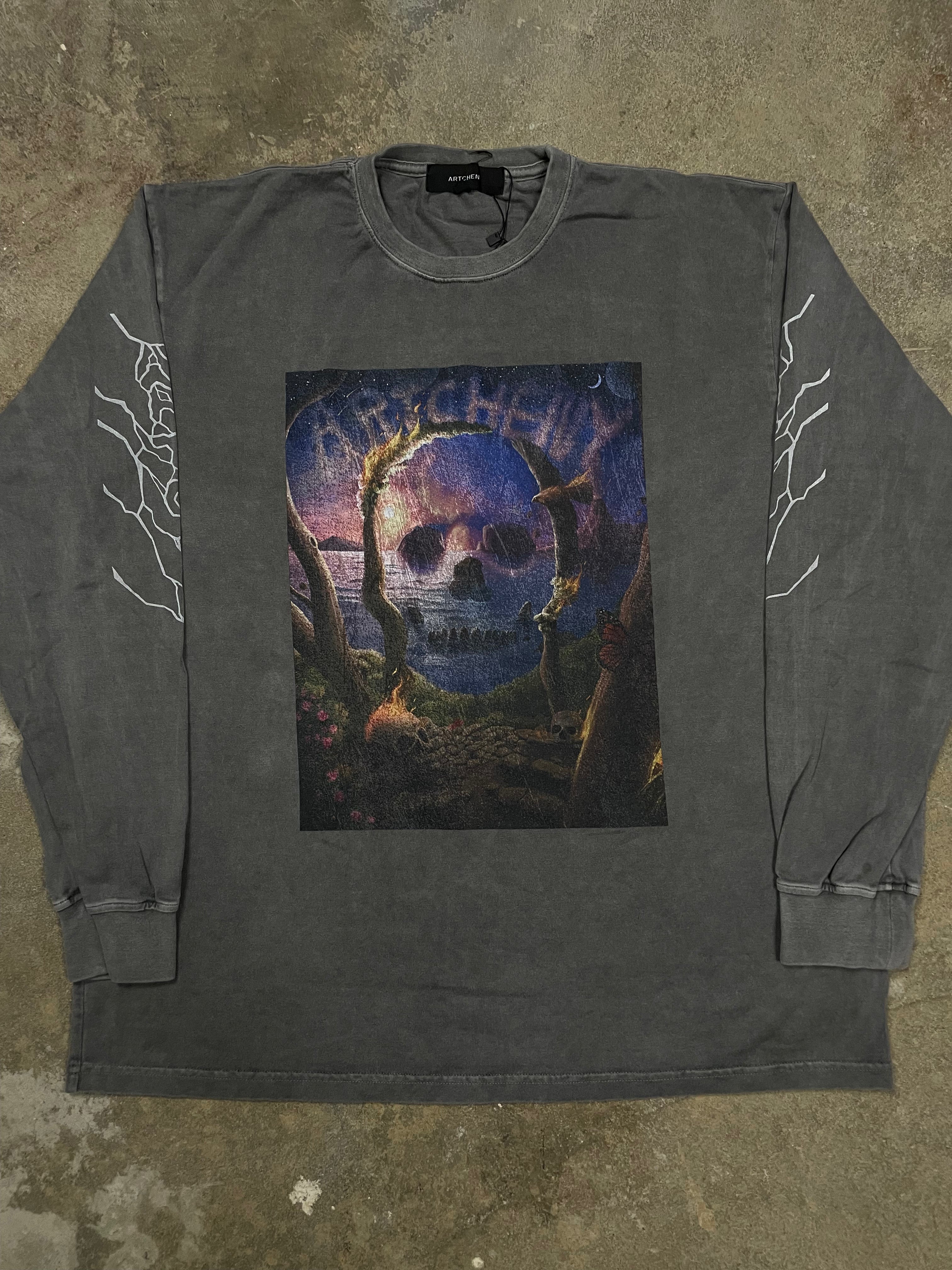 Artcheny LS Grey Skull Used 4 (Large)
