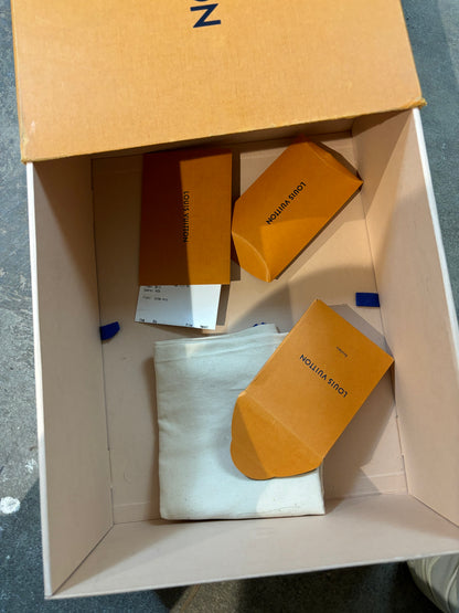 LV Virgil High Top Trainer Cream Used US 8.5 With Box
