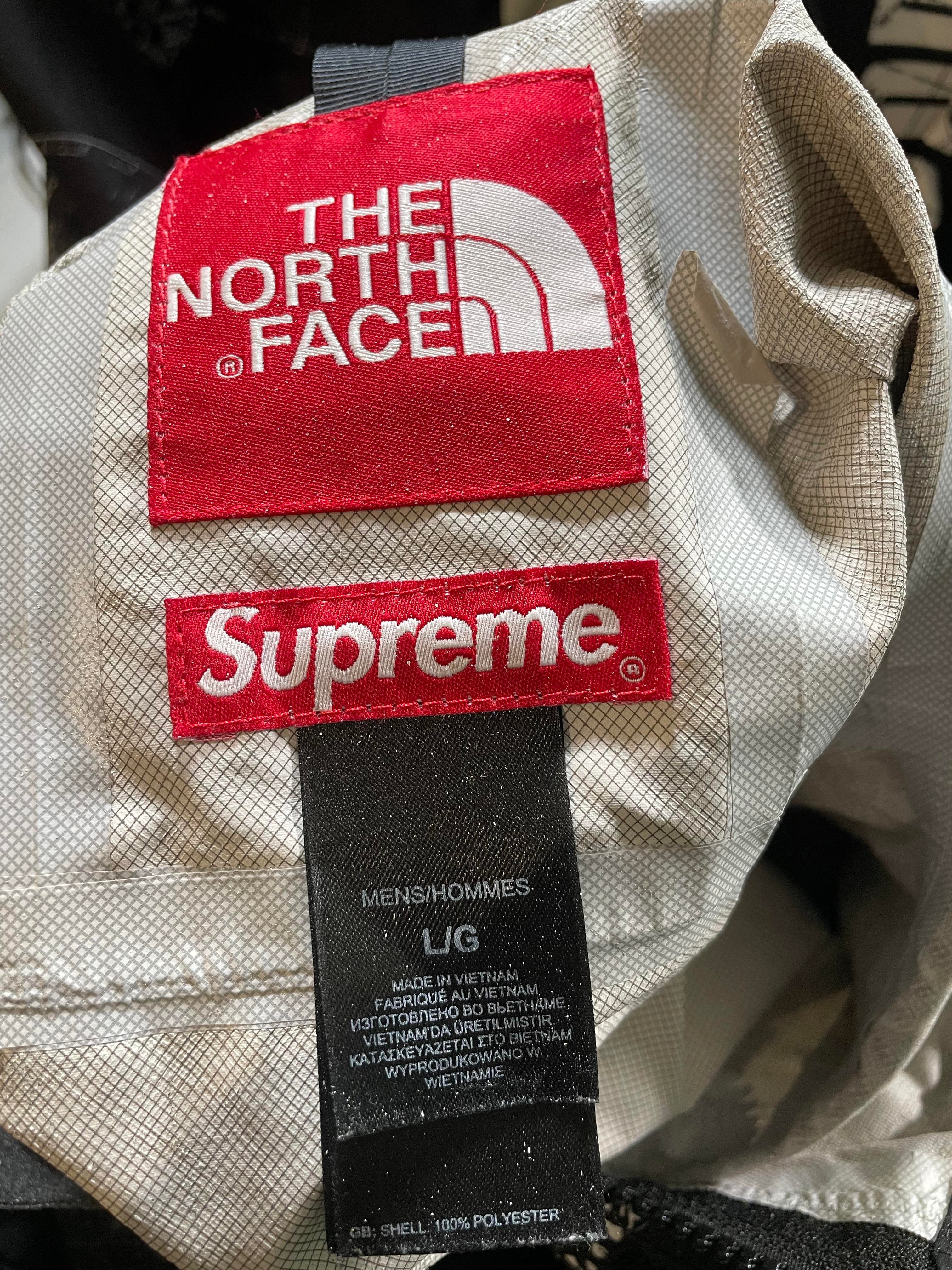 Supreme 'TNF Maps' Black Windbreaker