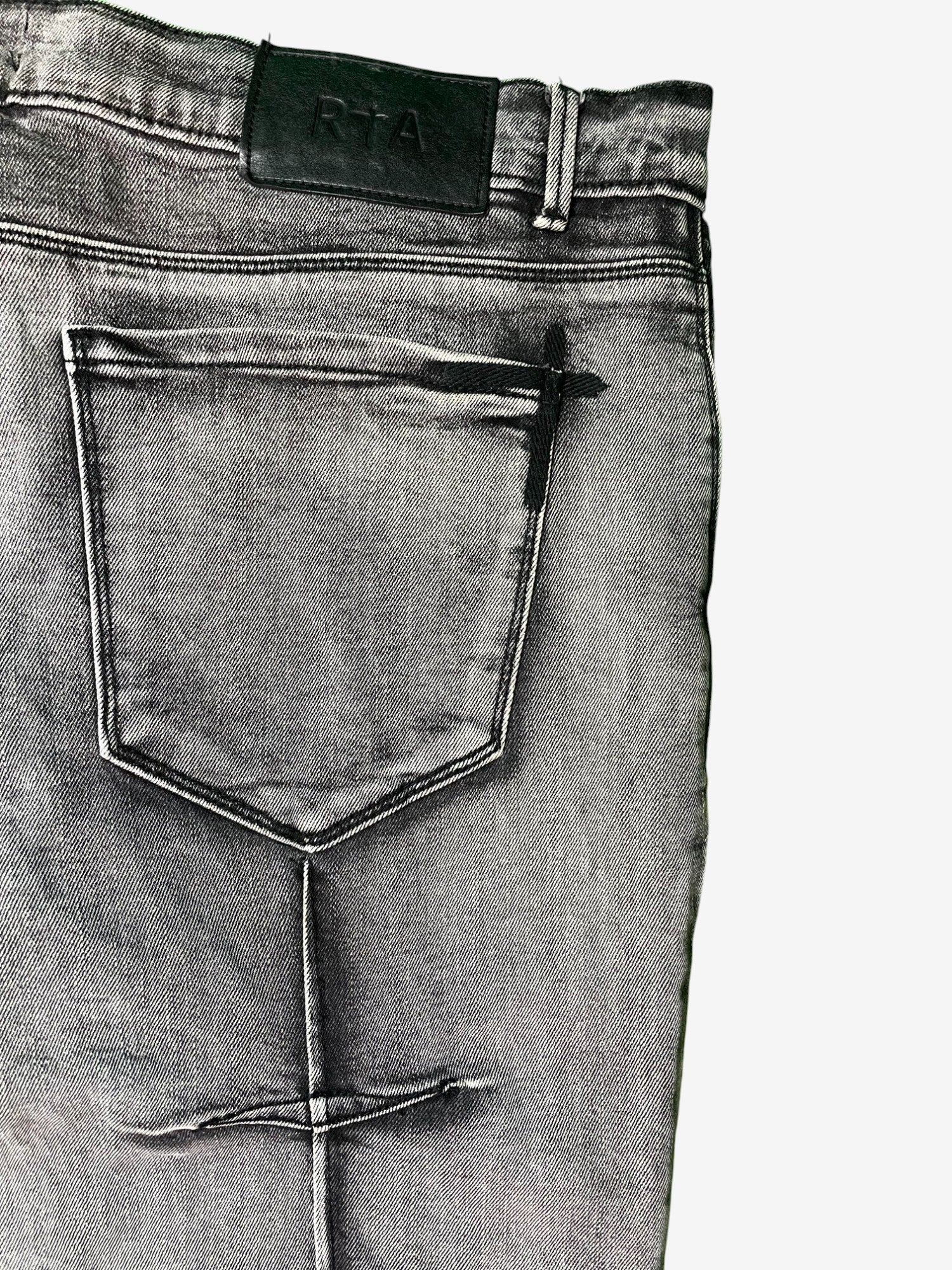 RTA "Stone Grey" Light Wash Jeans