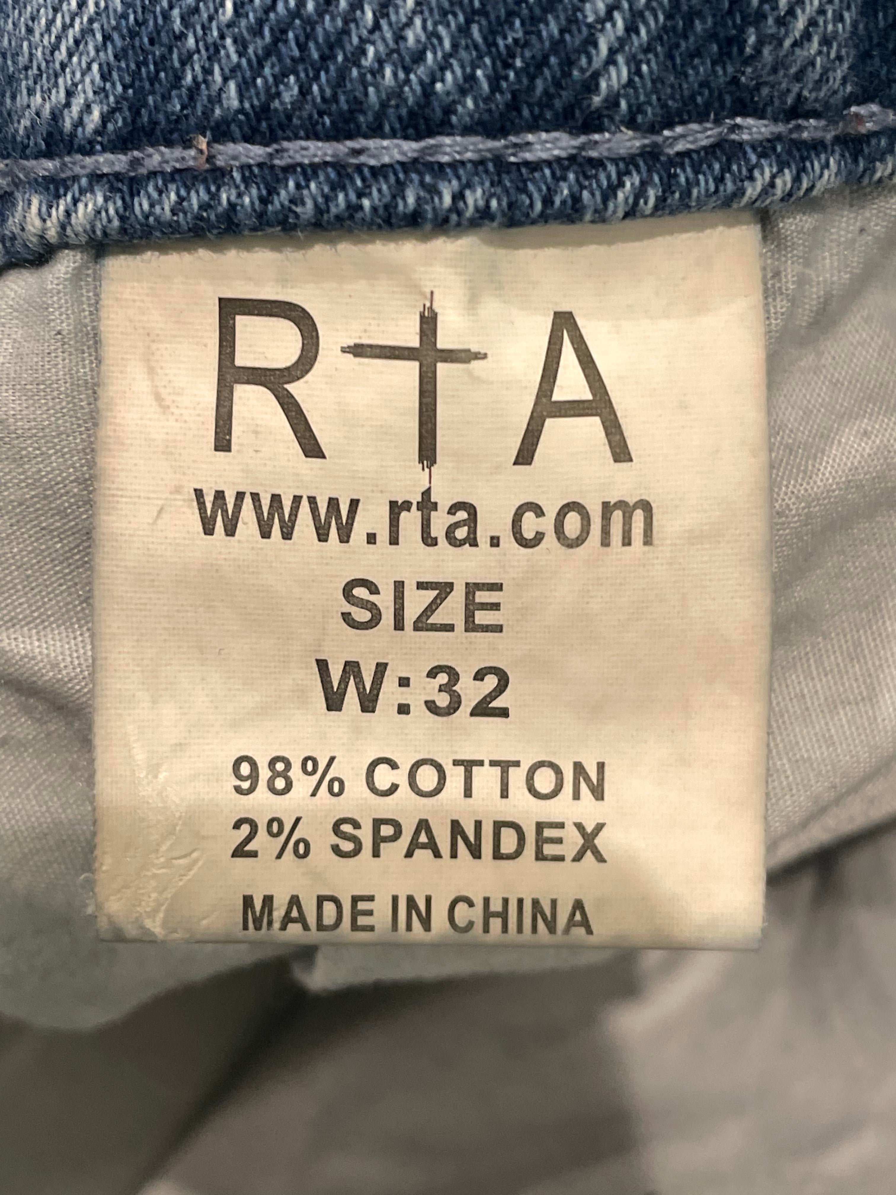RTA Zipper Knee Patch Light Wash Blue Jeans