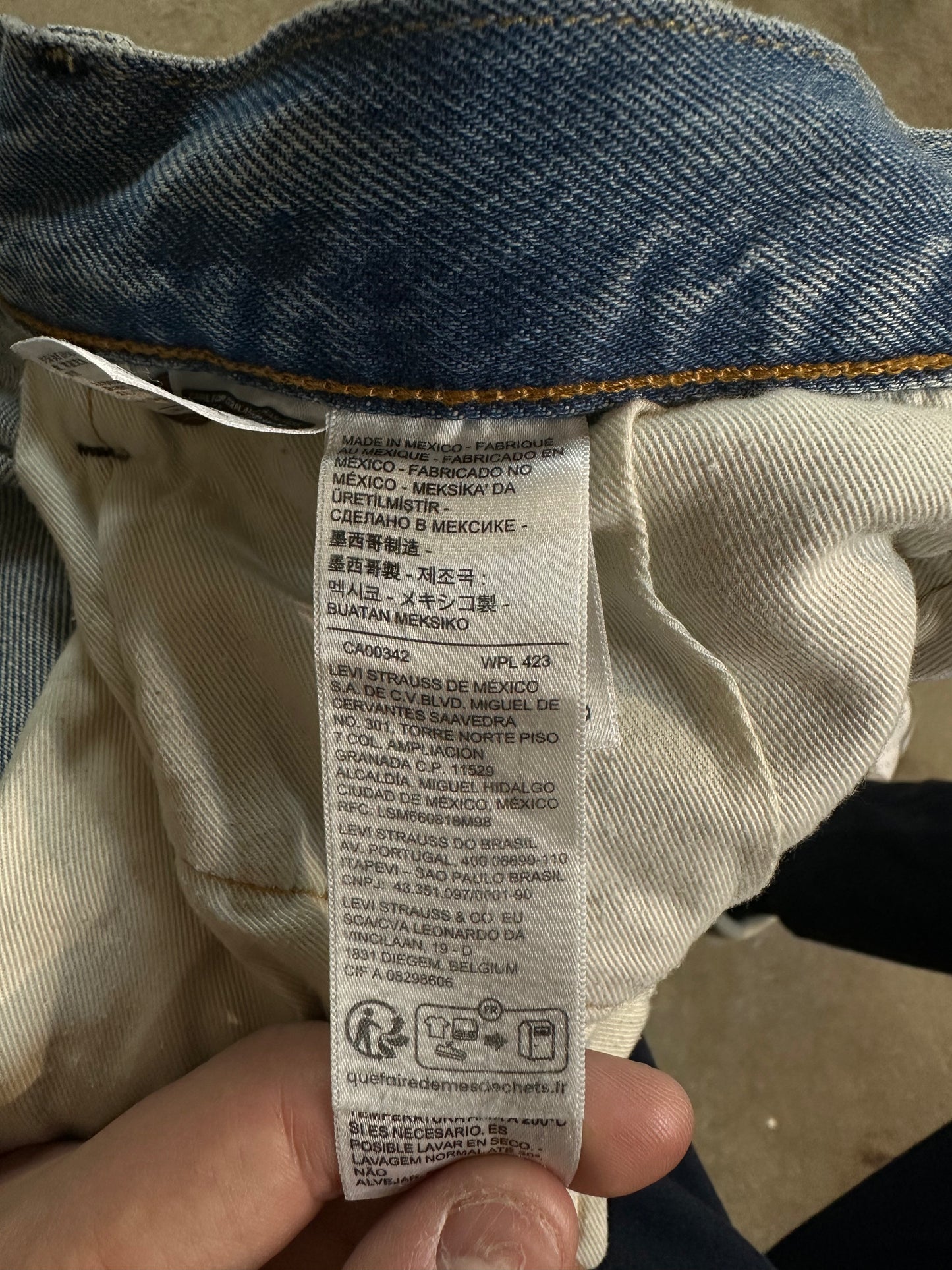 Denim Tears Offset Lightwash Jeans Used 31