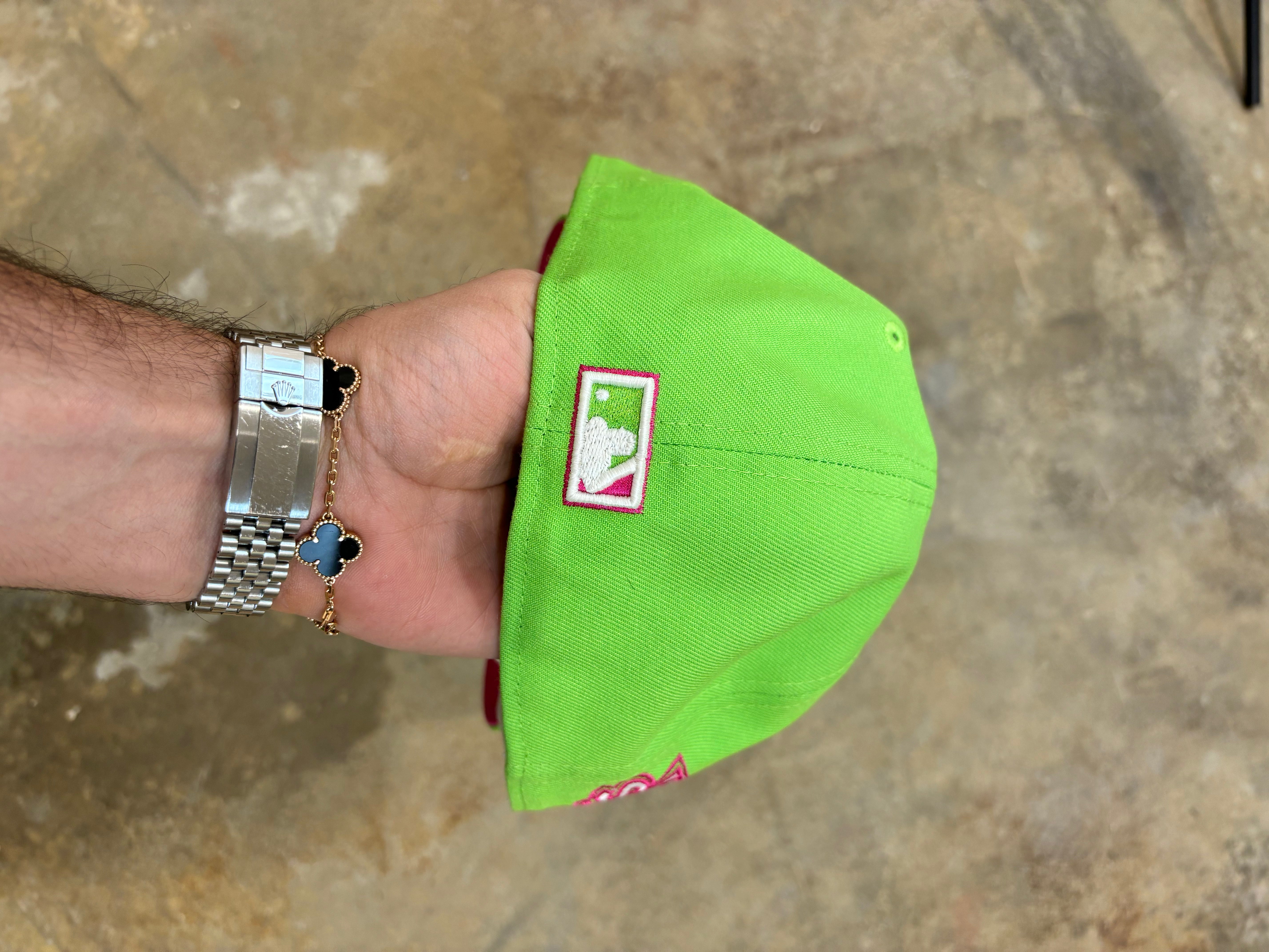 Sinclair Yankees Fitted Lime Pink Used 7 1-4 N/A