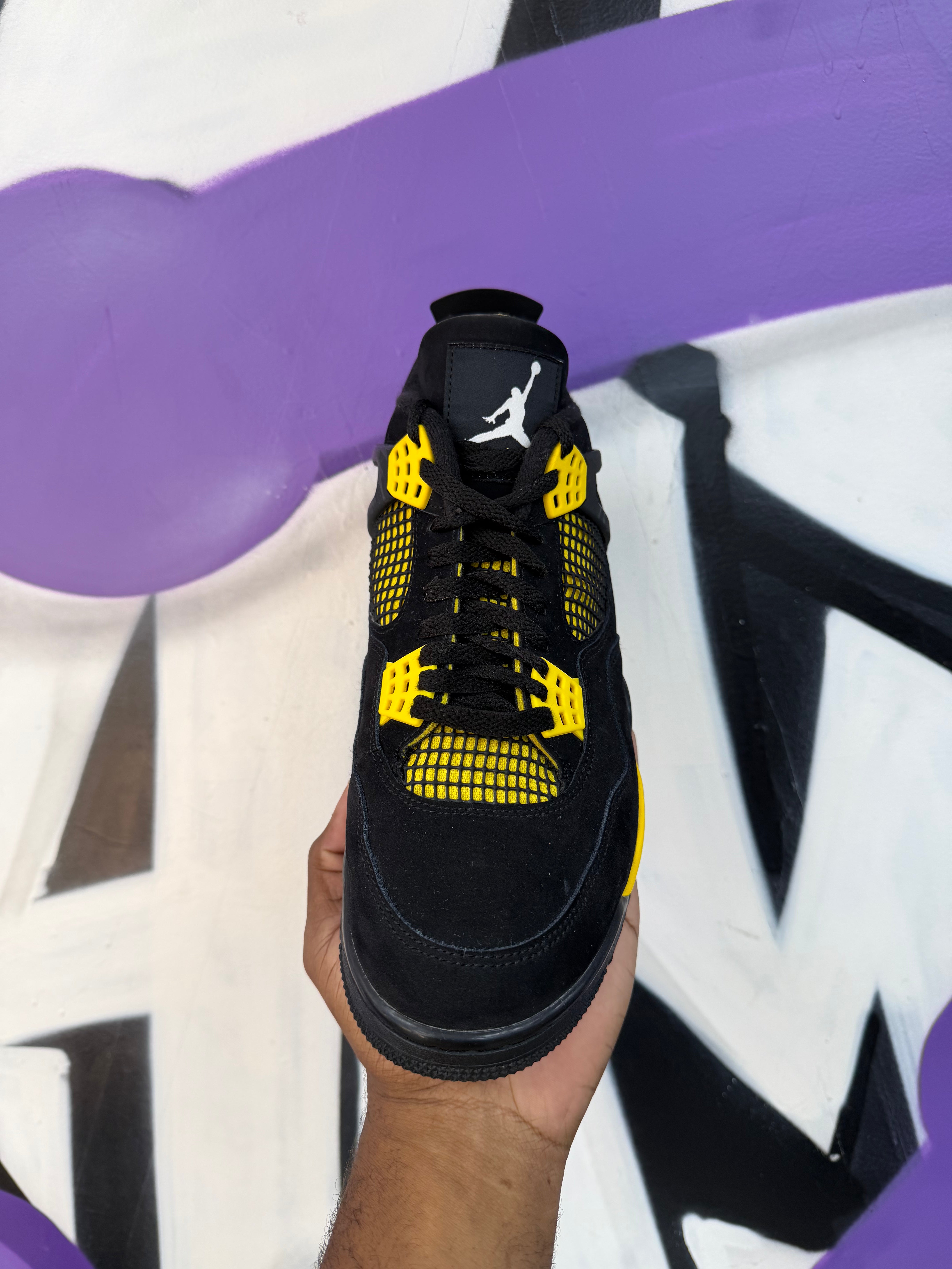 Jordan 4 Yellow Thunder Sneakers