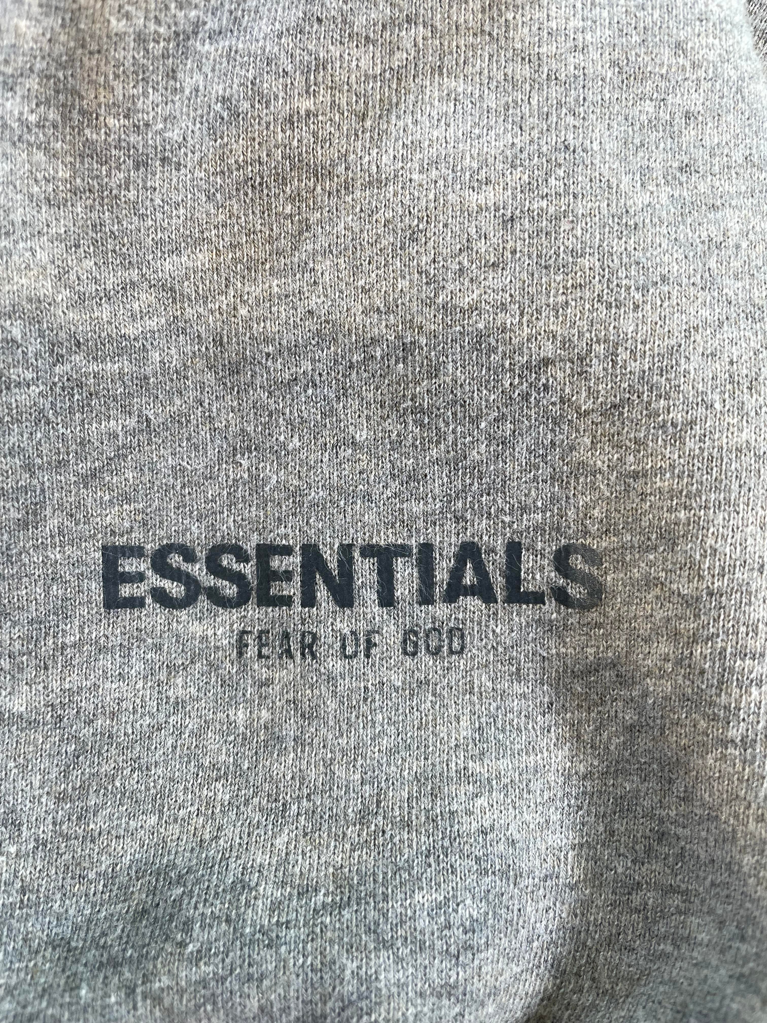Essentials Turtle Neck Dark Oatmeal Crewneck