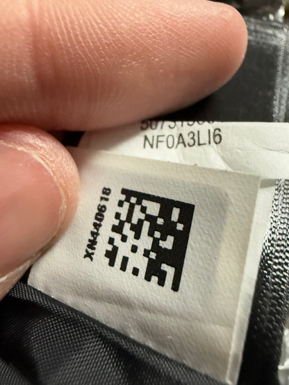 Supreme TNF Silver Metalic XL New