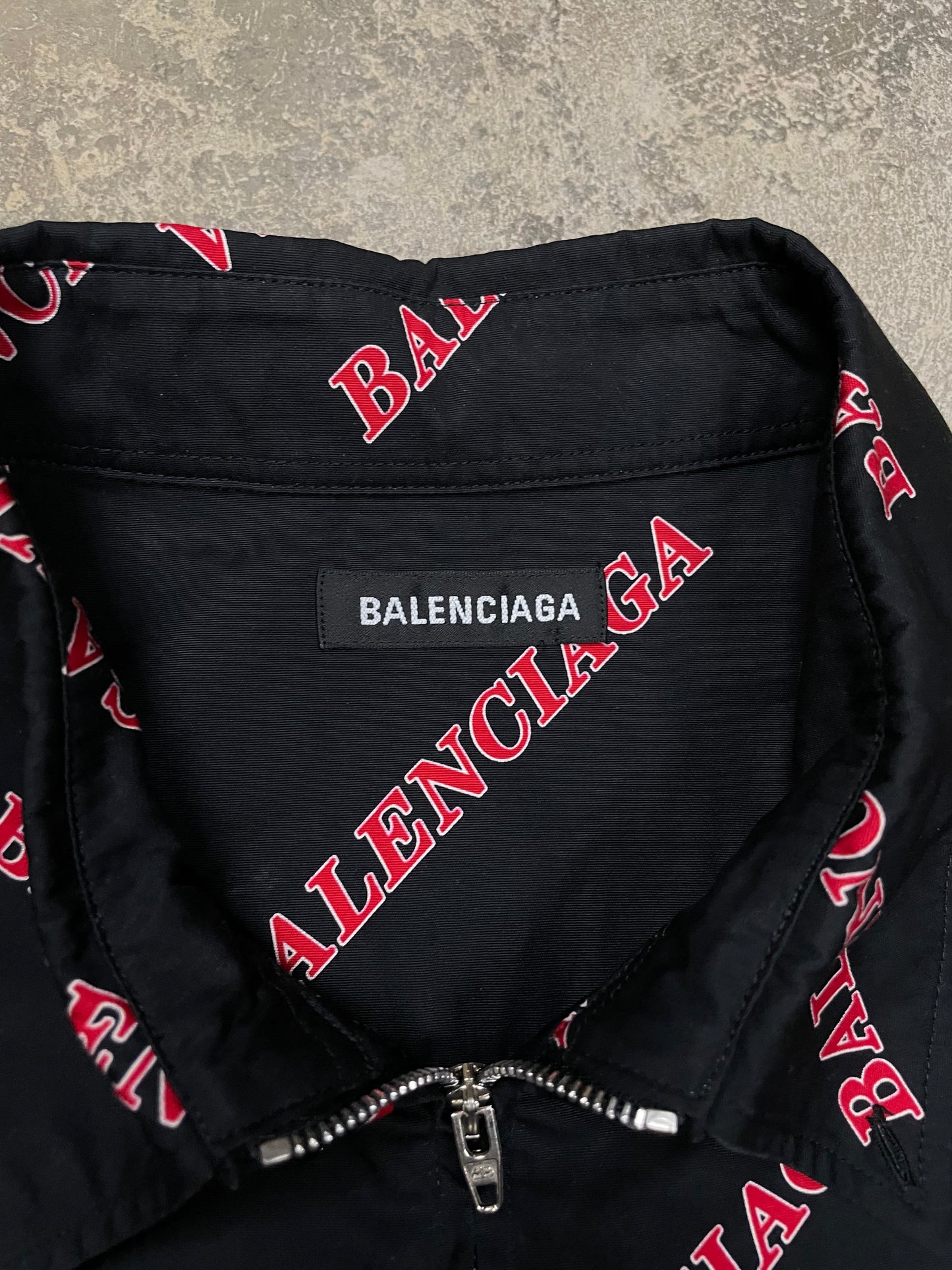 Baleneciaga All Over Zip Up Used 39 (XL)