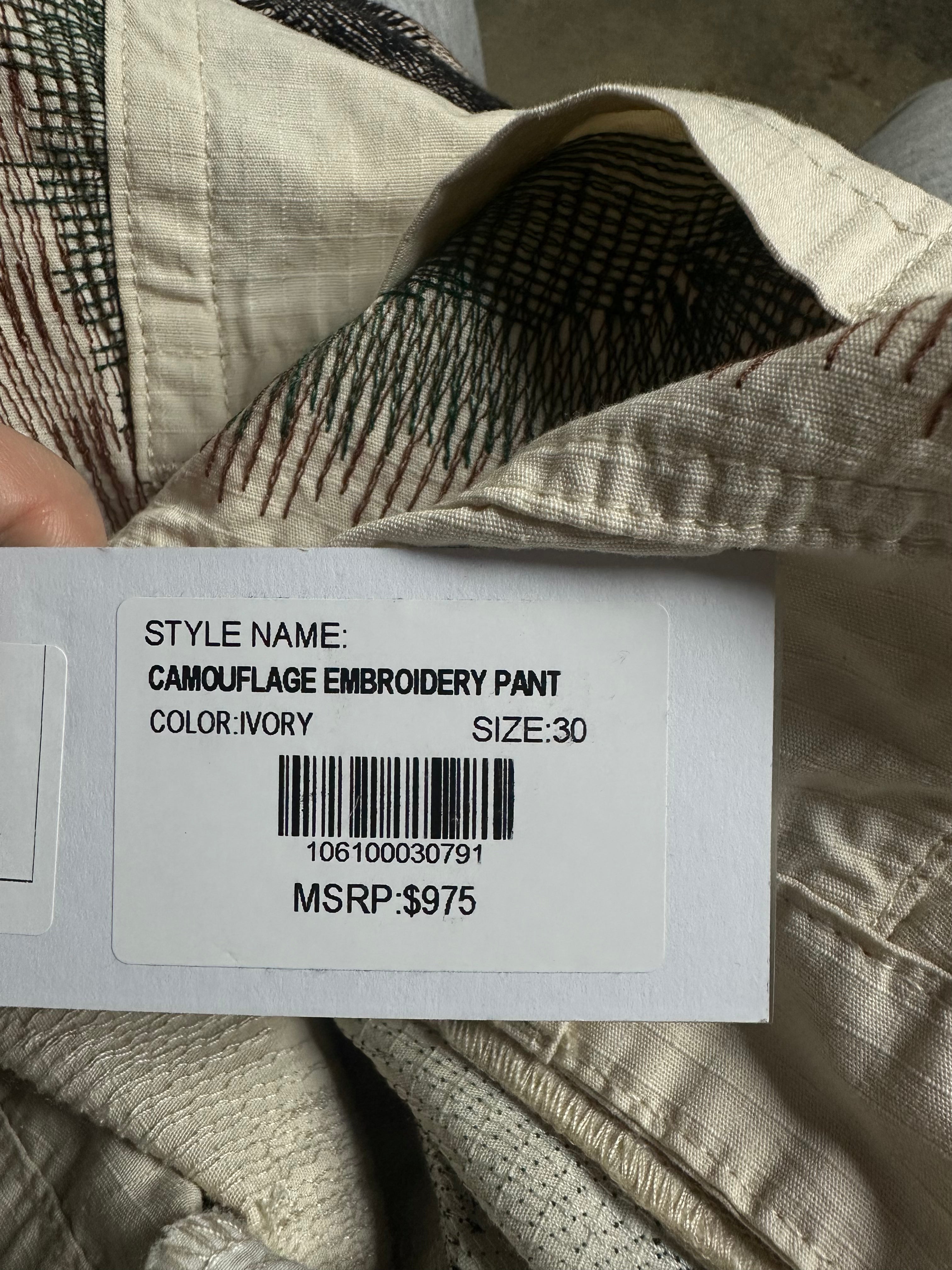 WDW Camouflage Embroidery Pants New 30 With Tags