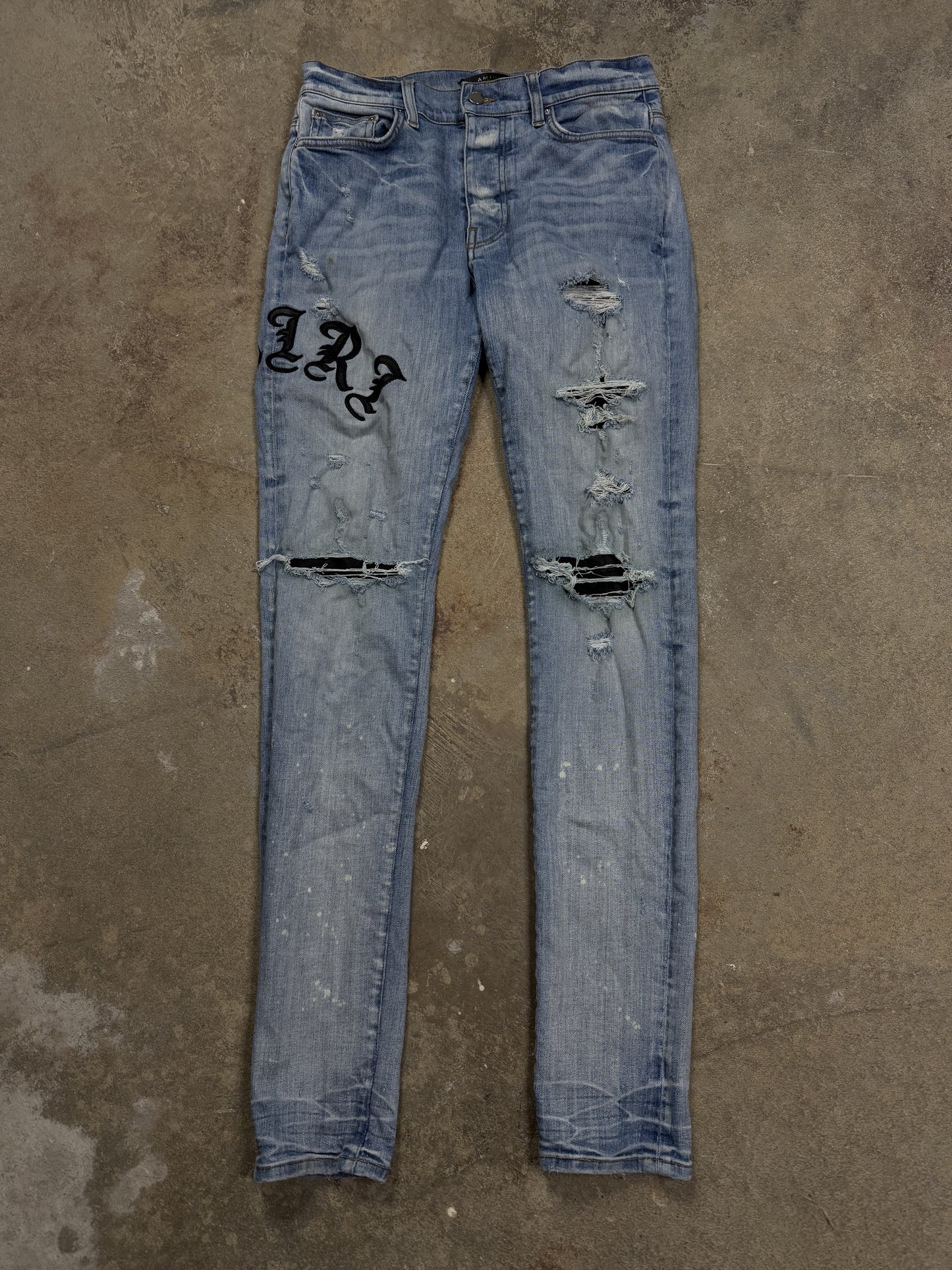 Amiri Jeans Light Wash Old English Used 30