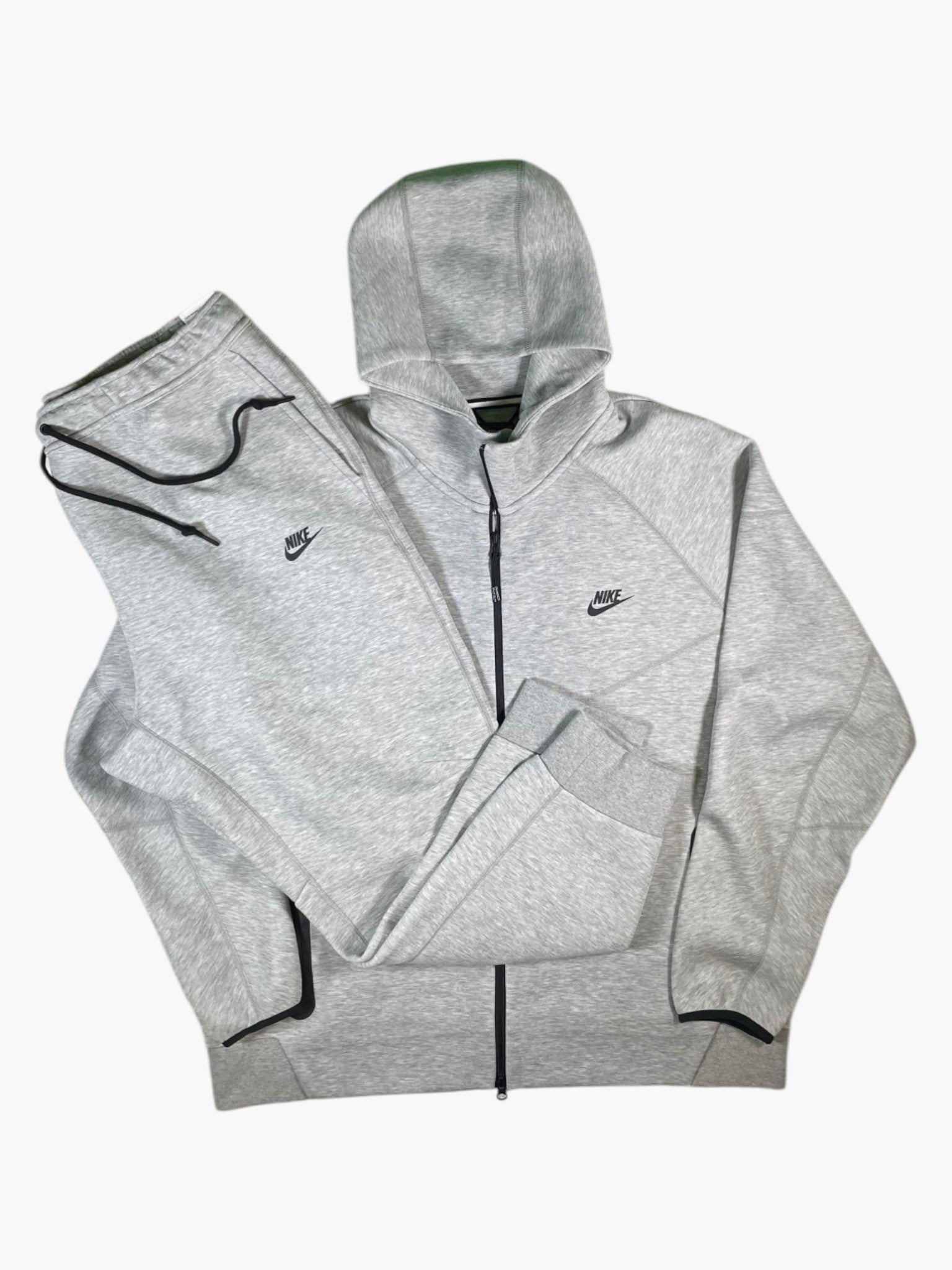 NIke Tech Grey Sweatsuit