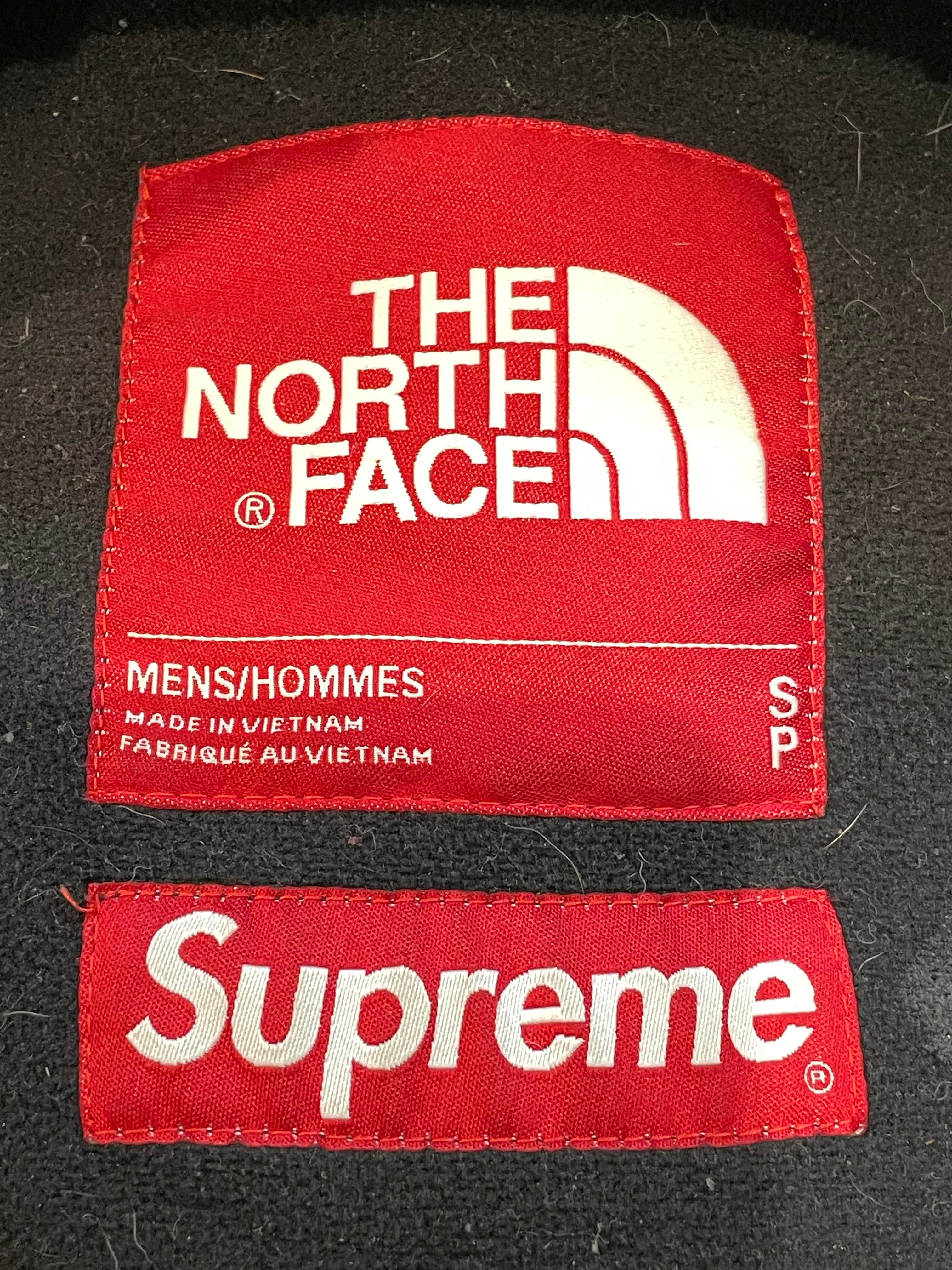 Supreme TNF S Logo Black Fleece Jacket
