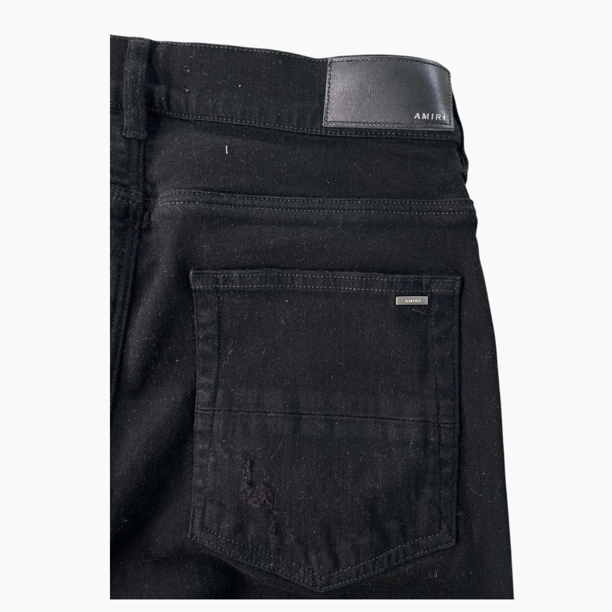Amiri Logo Cream Staggered Side Black Jeans