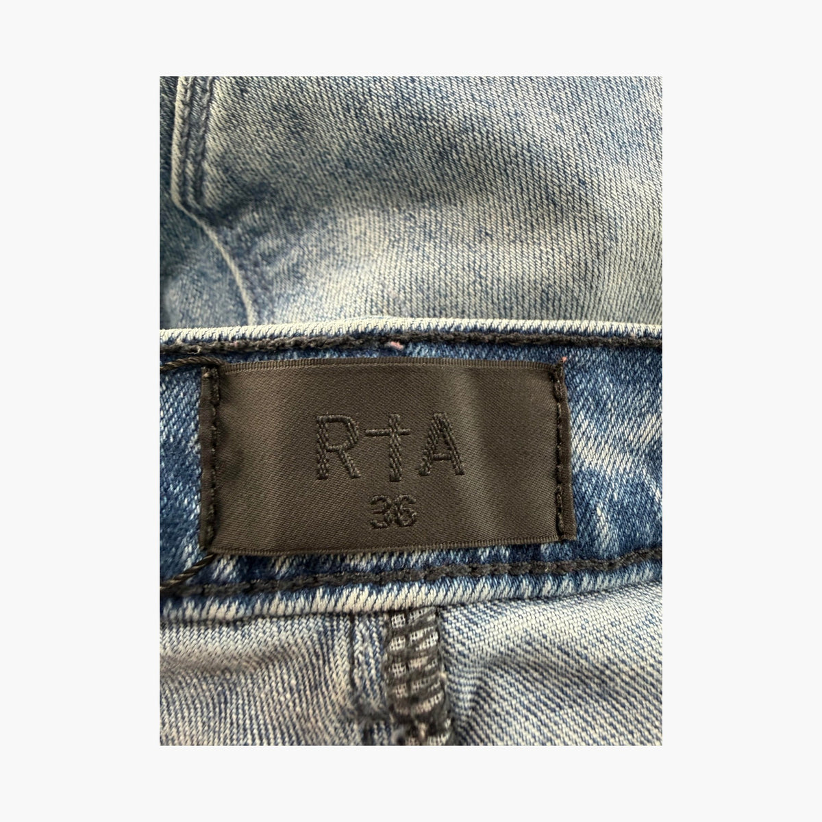 RTA Light Wash Ripped Jeans
