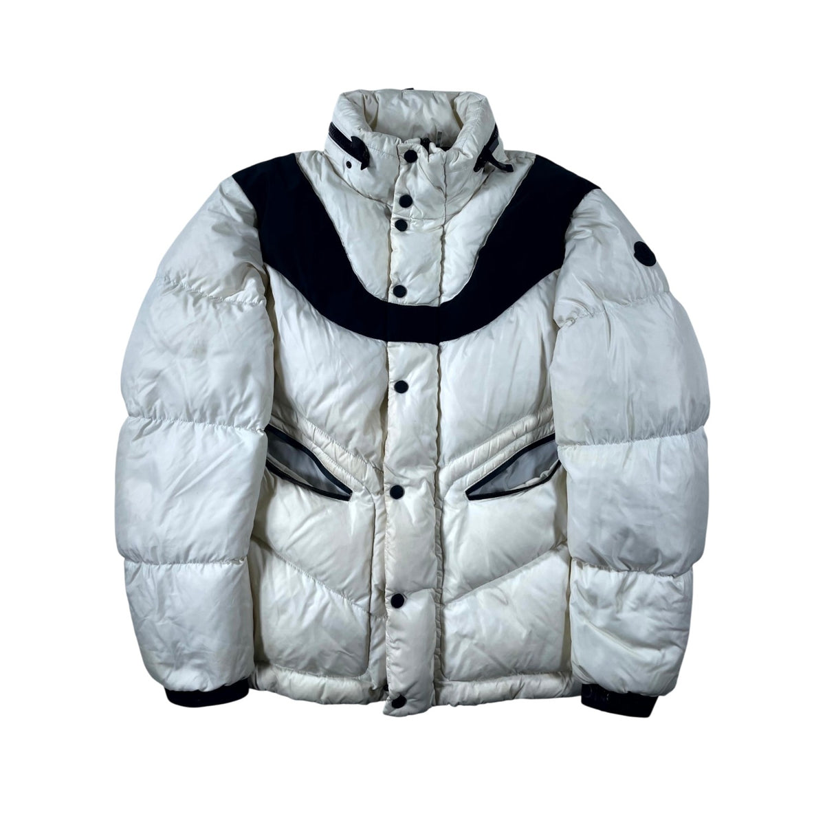 Moncler "Iwaki" Short Down White & Black Jacket
