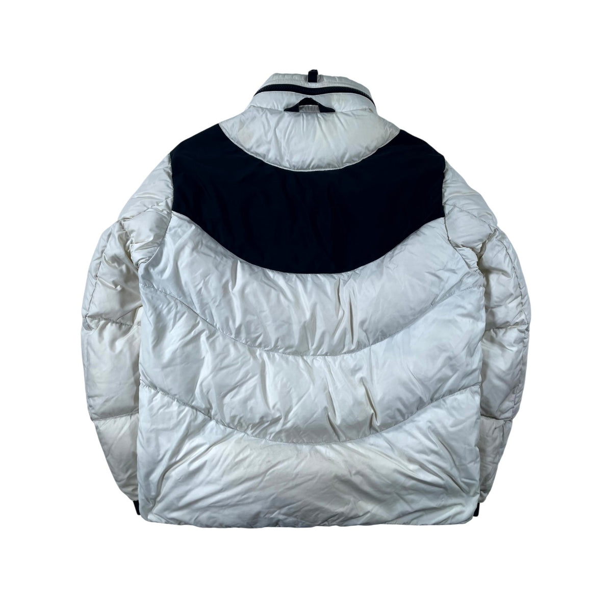 Moncler "Iwaki" Short Down White & Black Jacket