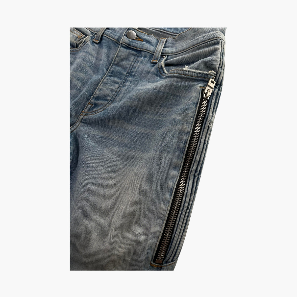 Amiri Mx2 Light Wash Zipper
