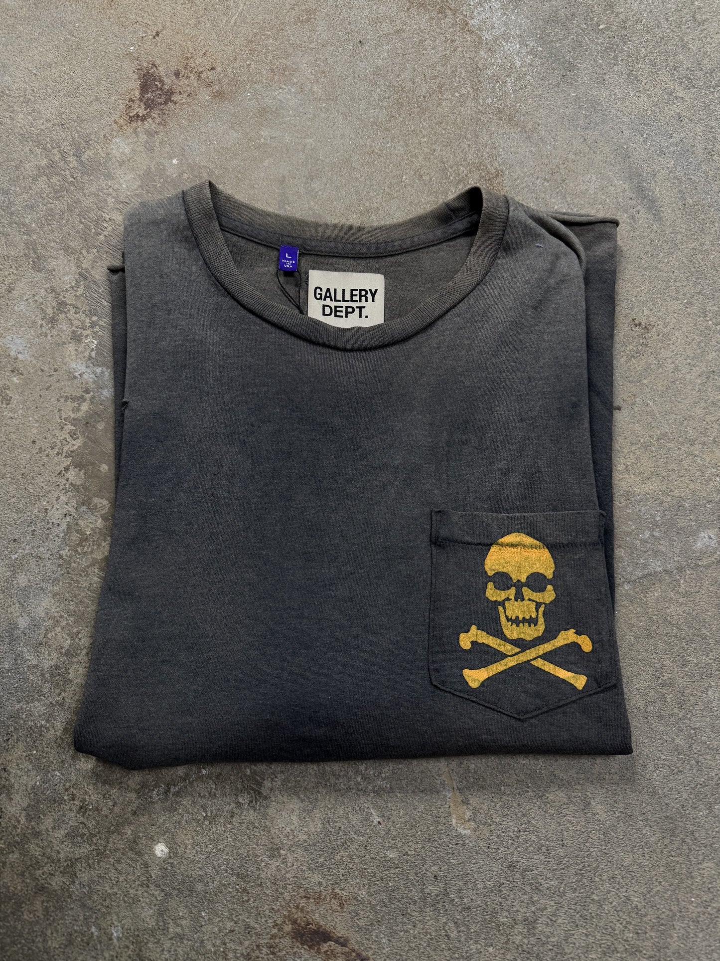 Gallery Dept Distressed Skull Tee Used Large