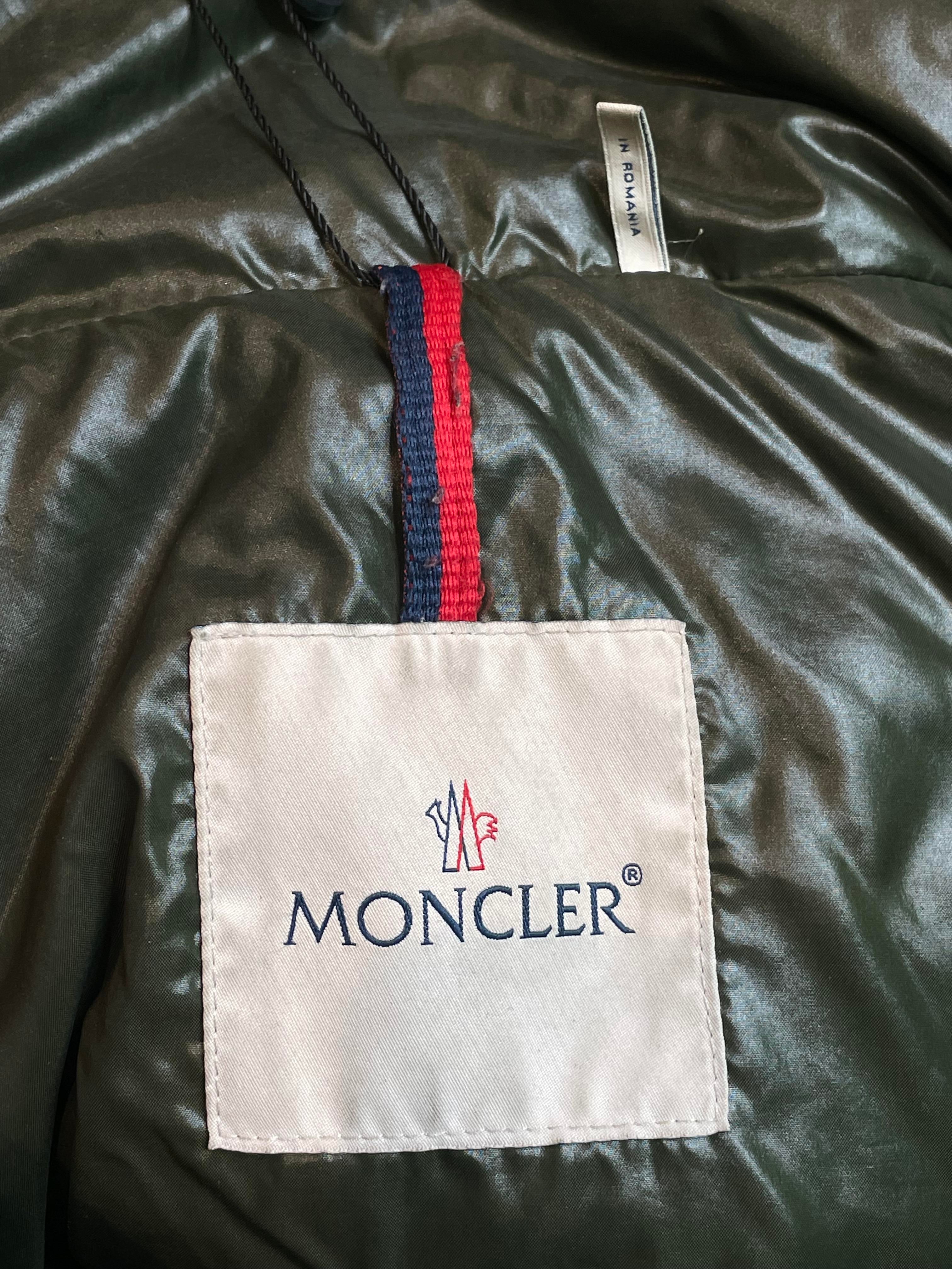 Moncler "Giubbotto" Olive Puffer Coat