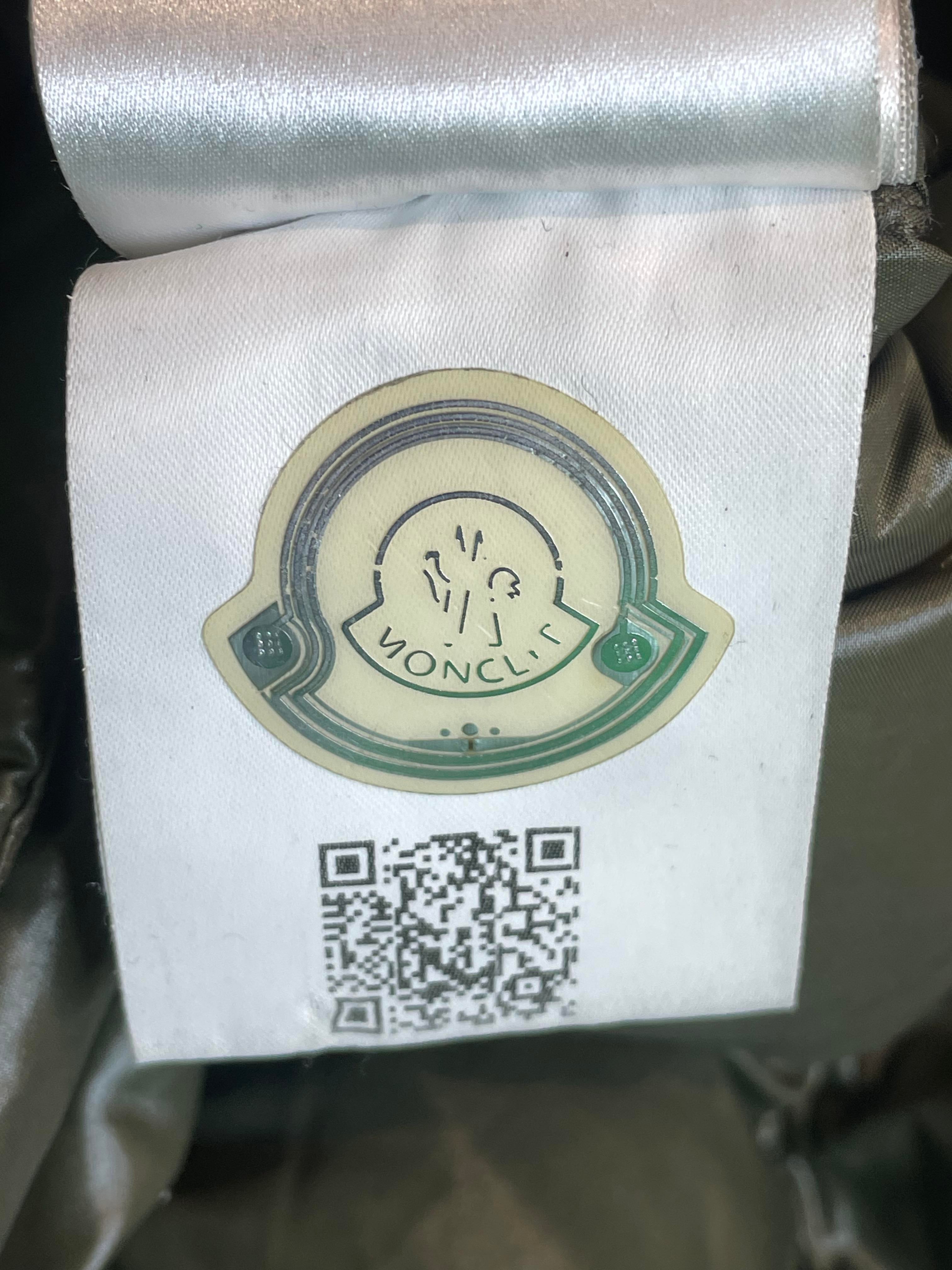 Moncler "Giubbotto" Olive Puffer Coat