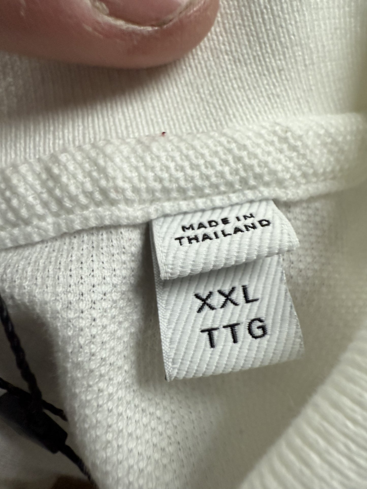 Burberry Polo White Used XXL