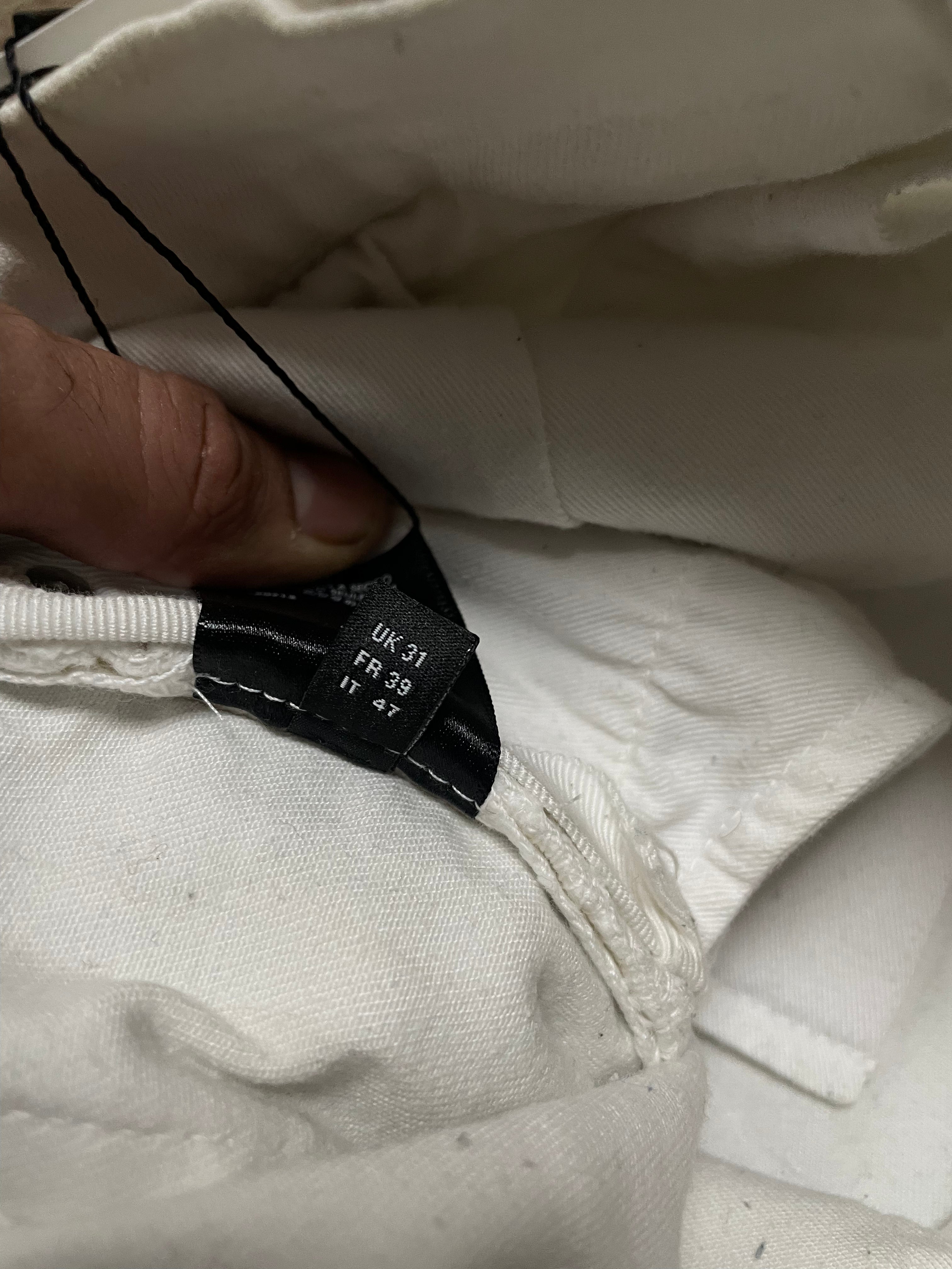 Amiri Jeans White Black Stripe Used 31