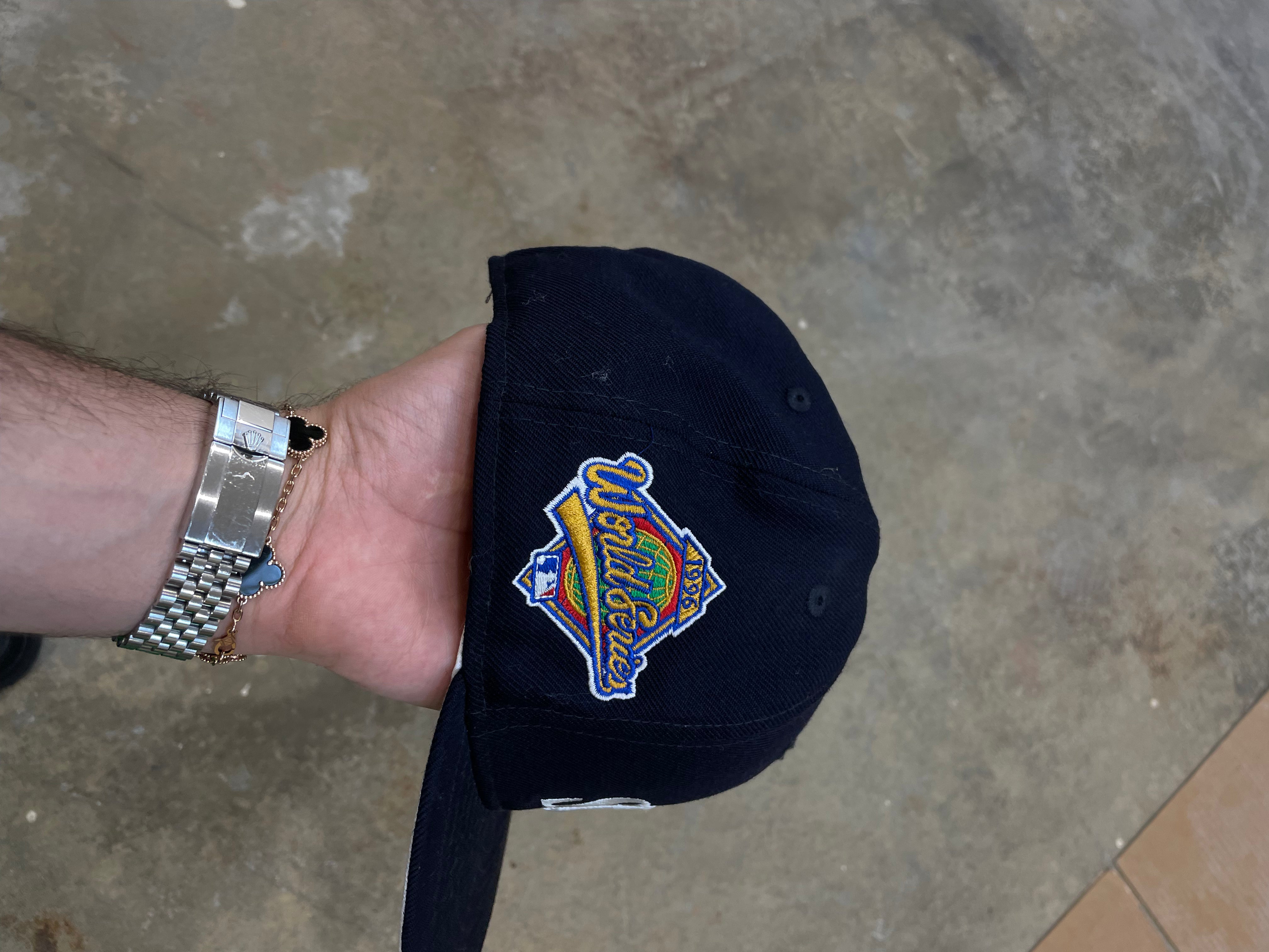 Sinclair Yankees Fitted Navy Used 7 3-8 N/A